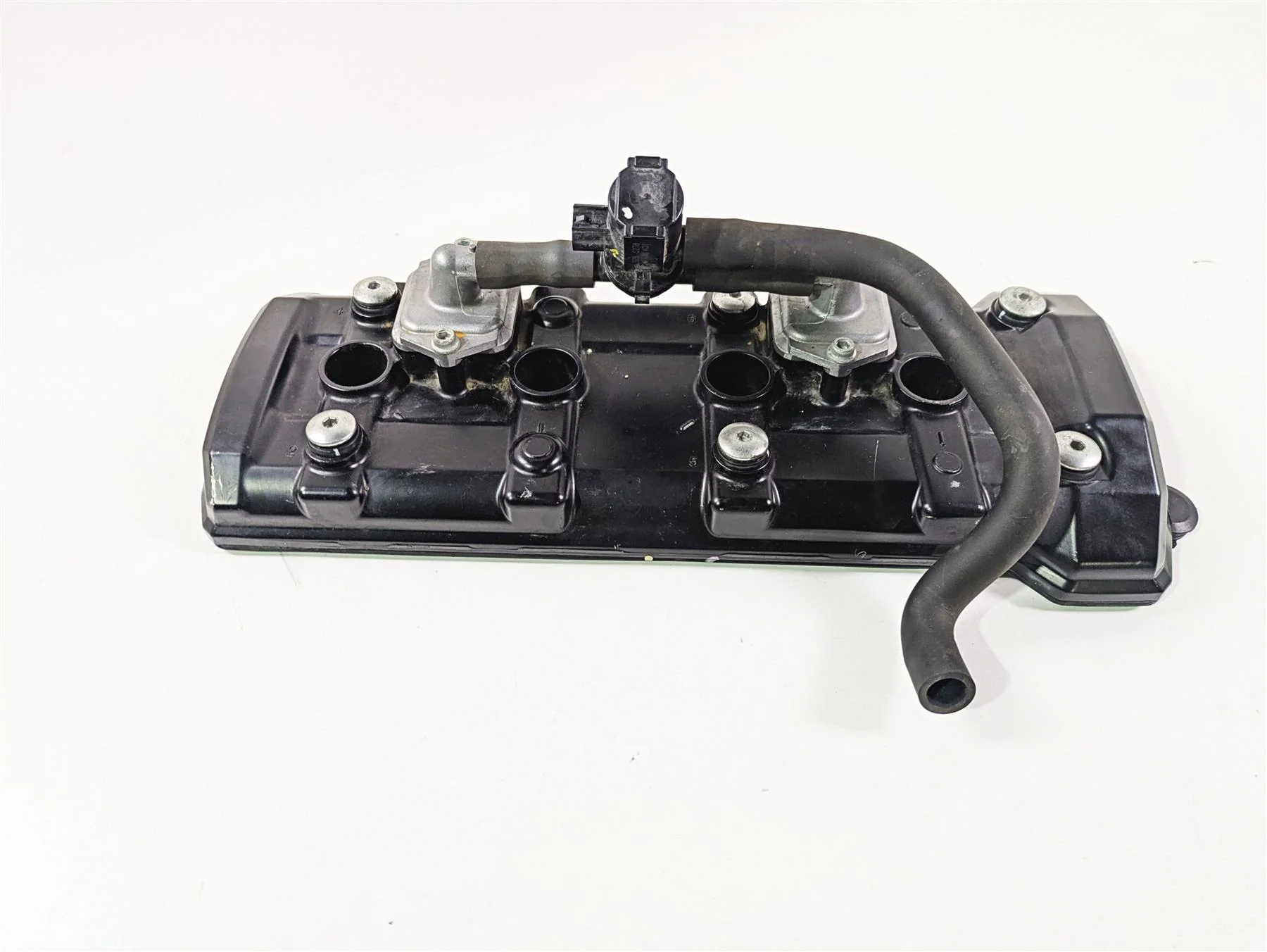 2020 Kawasaki Z900 ZR900 Cylinder Head Top Valve Cover  14093-0521 - Image 3