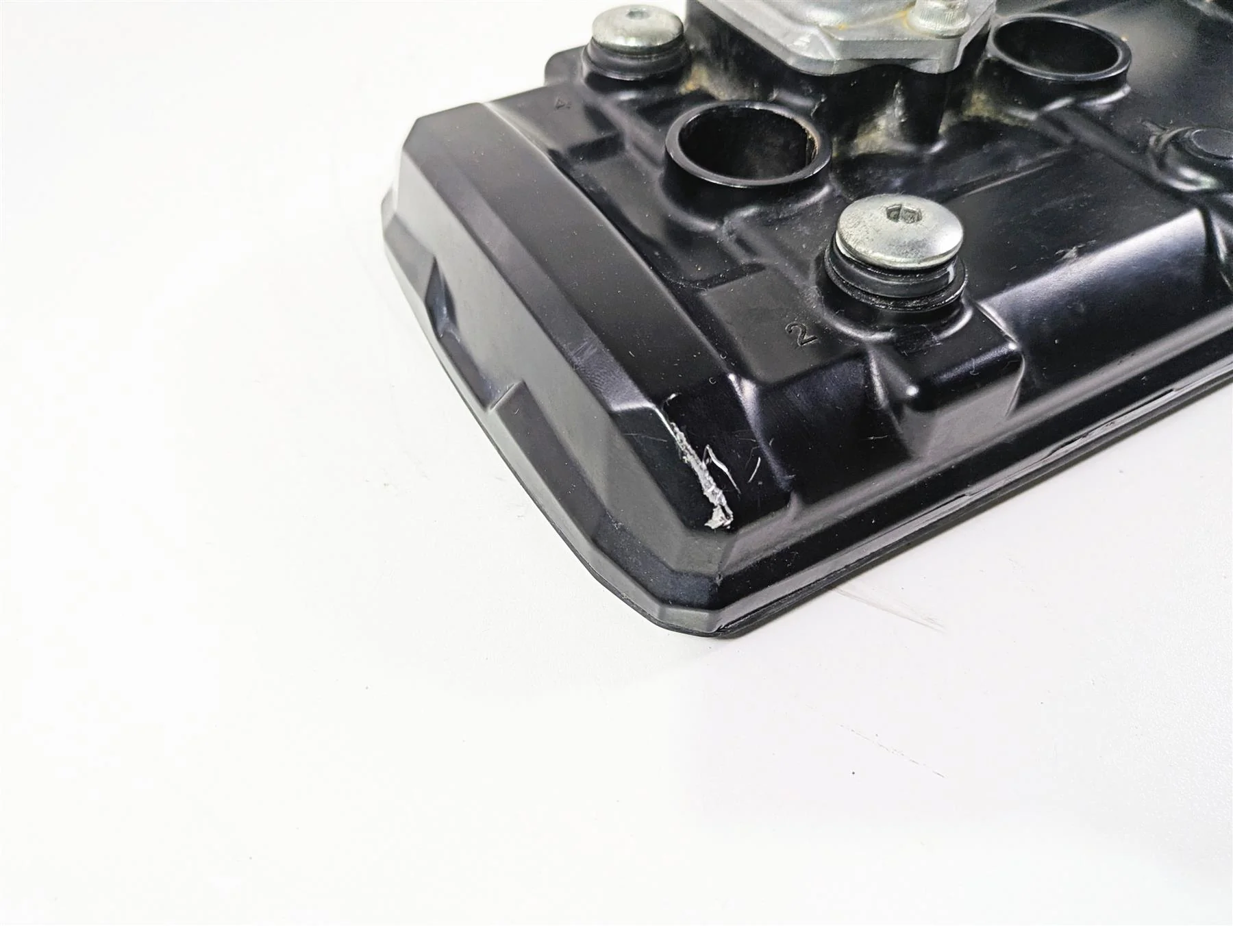 2020 Kawasaki Z900 ZR900 Cylinder Head Top Valve Cover  14093-0521 - Image 7