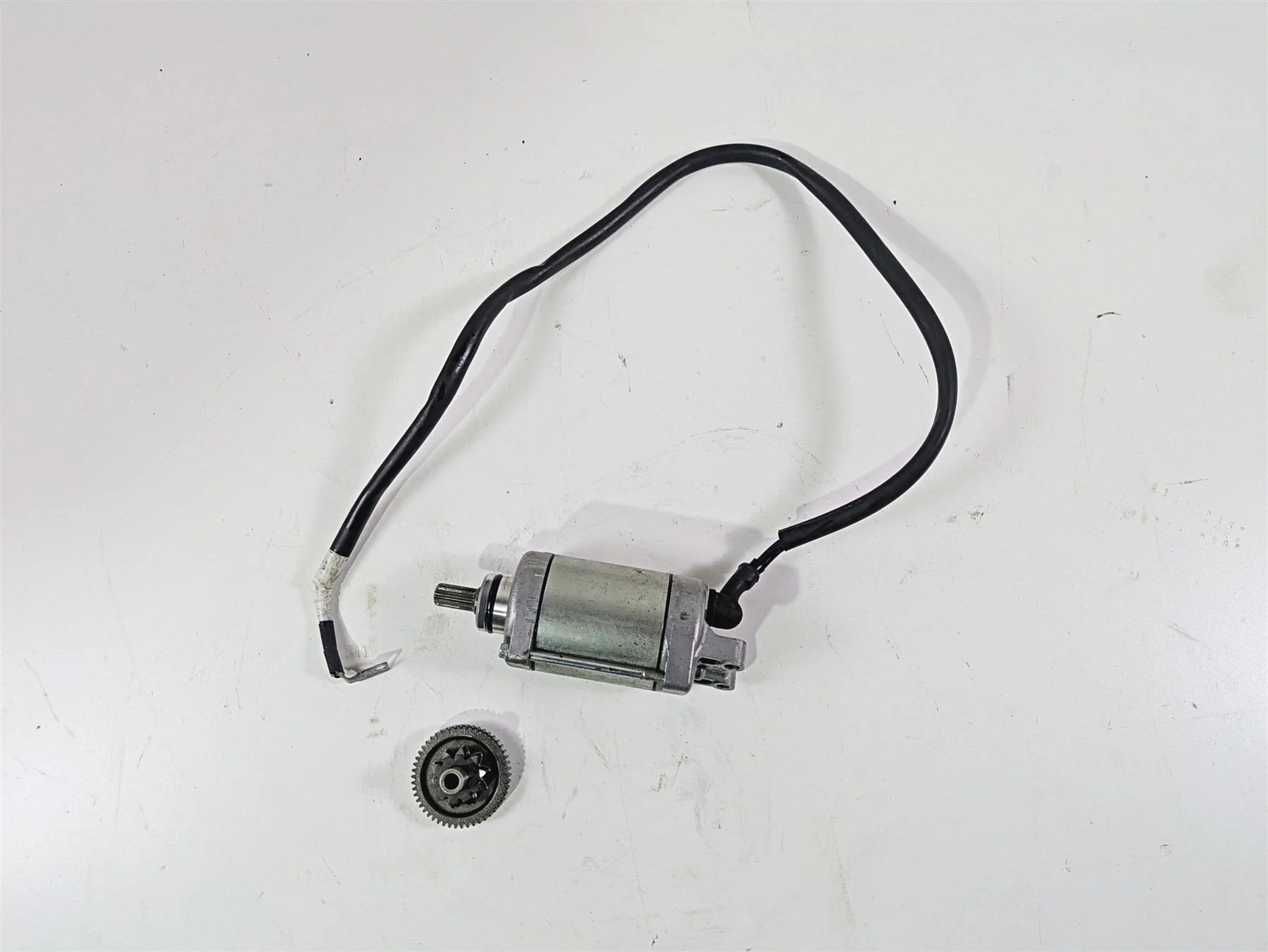 2020 Kawasaki Z900 ZR900 Engine Starter Motor  21163-0748 - Image 2