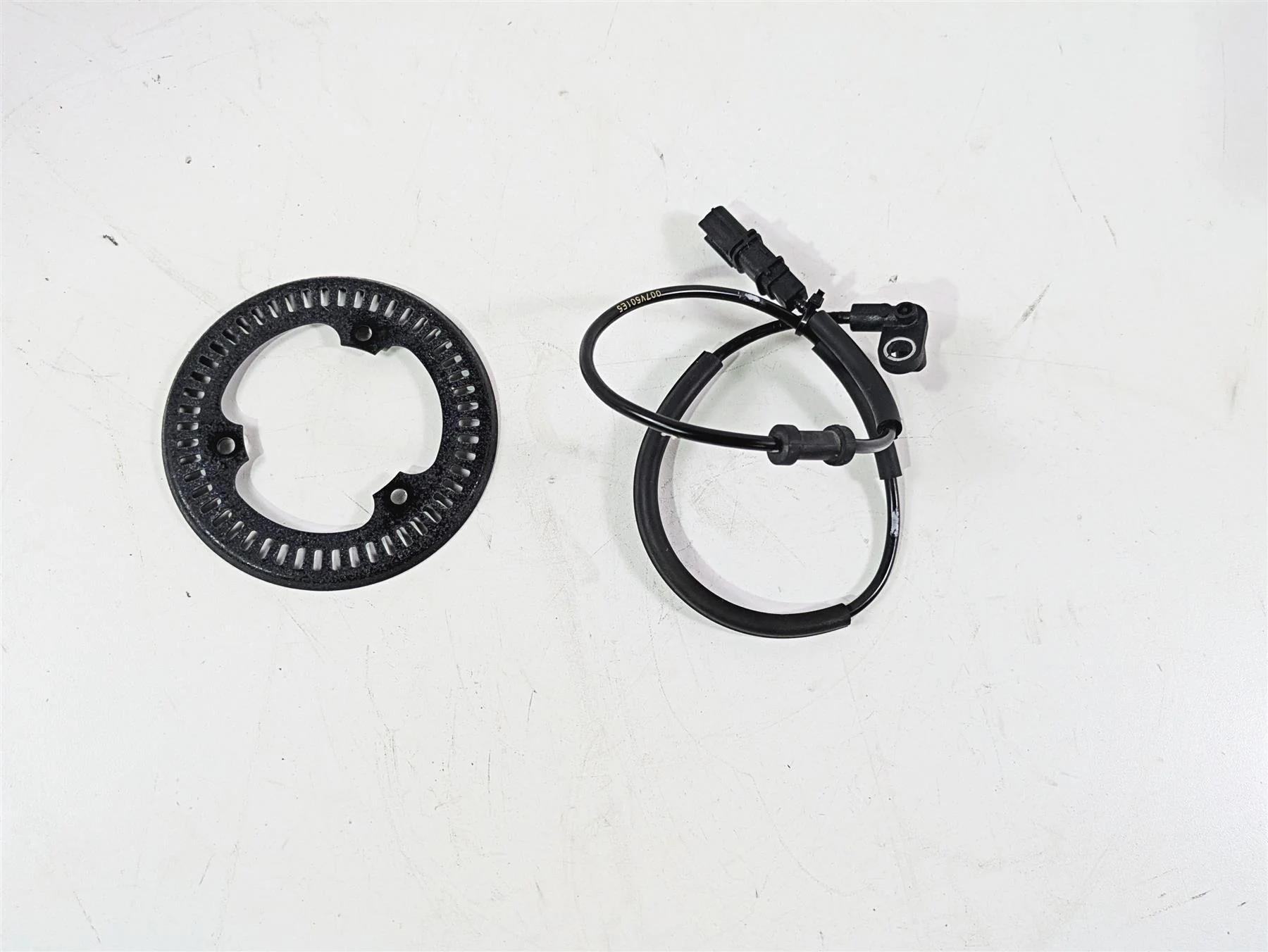 2020 Kawasaki Z900 ZR900 Front Abs Brake Wheel Speed Sensor 21176-0911 - Image 4