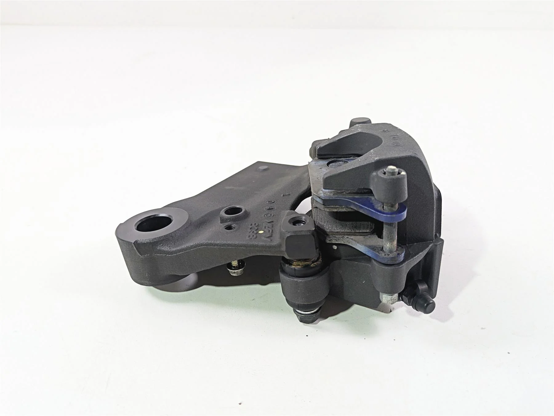 2020 Kawasaki Z900 ZR900 Nissin Rear Brake Caliper & Bracket Set 43080-0156-DJ - Image 10