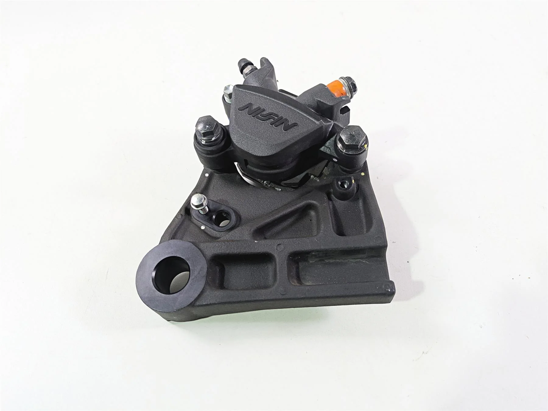 2020 Kawasaki Z900 ZR900 Nissin Rear Brake Caliper & Bracket Set 43080-0156-DJ - Image 12