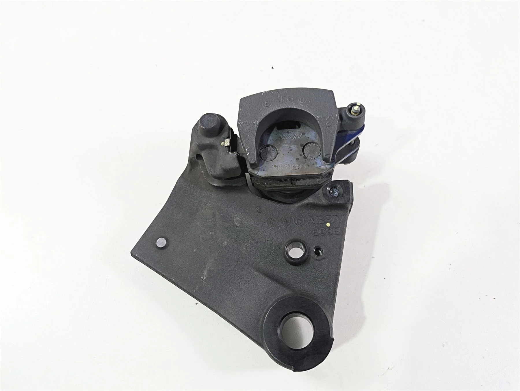 2020 Kawasaki Z900 ZR900 Nissin Rear Brake Caliper & Bracket Set 43080-0156-DJ - Image 9