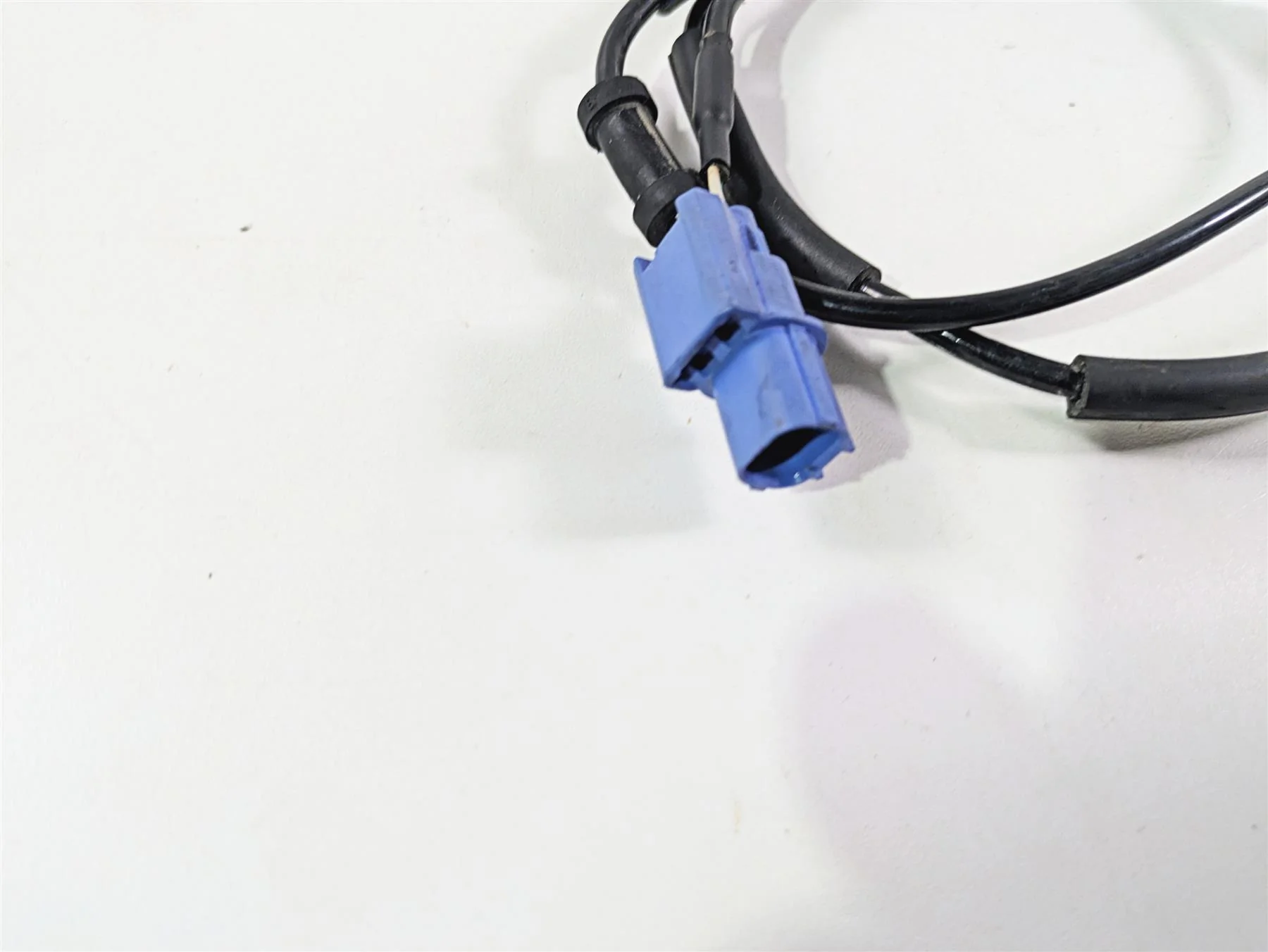 2020 Kawasaki Z900 ZR900 Rear Abs Brake Wheel Speed Sensor 21176-0912 - Image 9