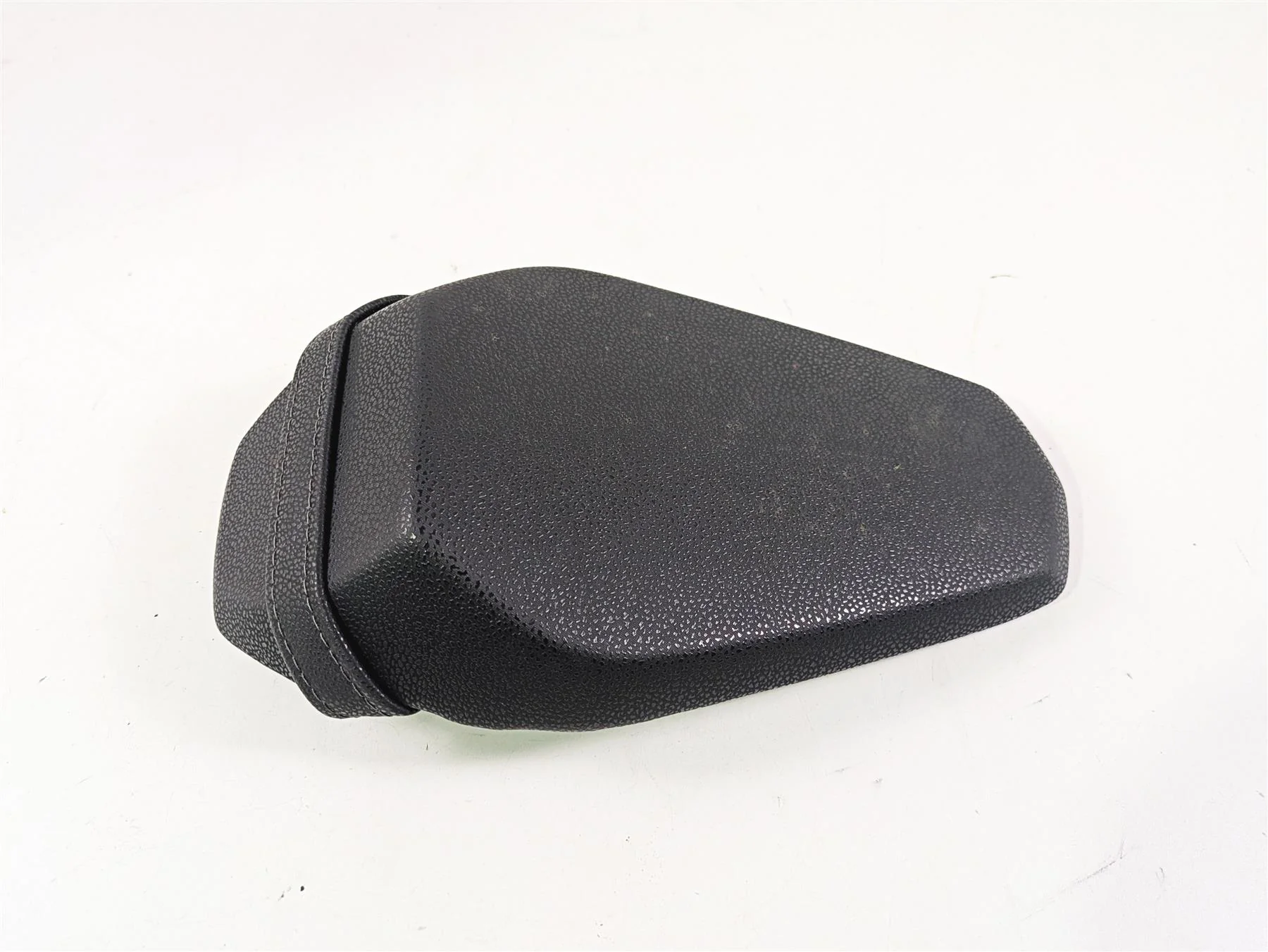 2020 Kawasaki Z900 ZR900 Rear Passenger Seat Saddle 53066-0582