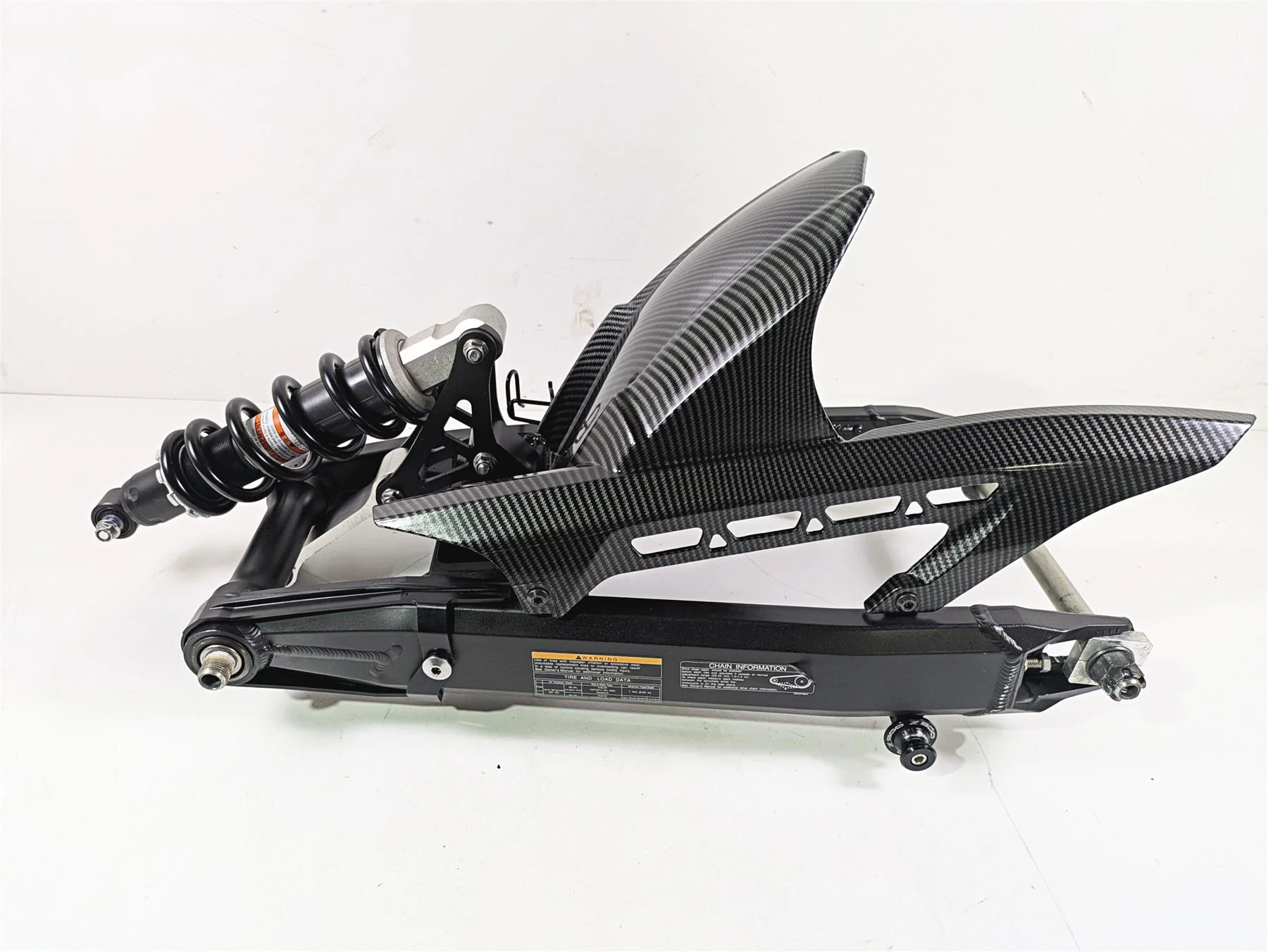 2020 Kawasaki Z900 ZR900 Swingarm Shock & Linkage Set 33001-0732-18R - Image 3