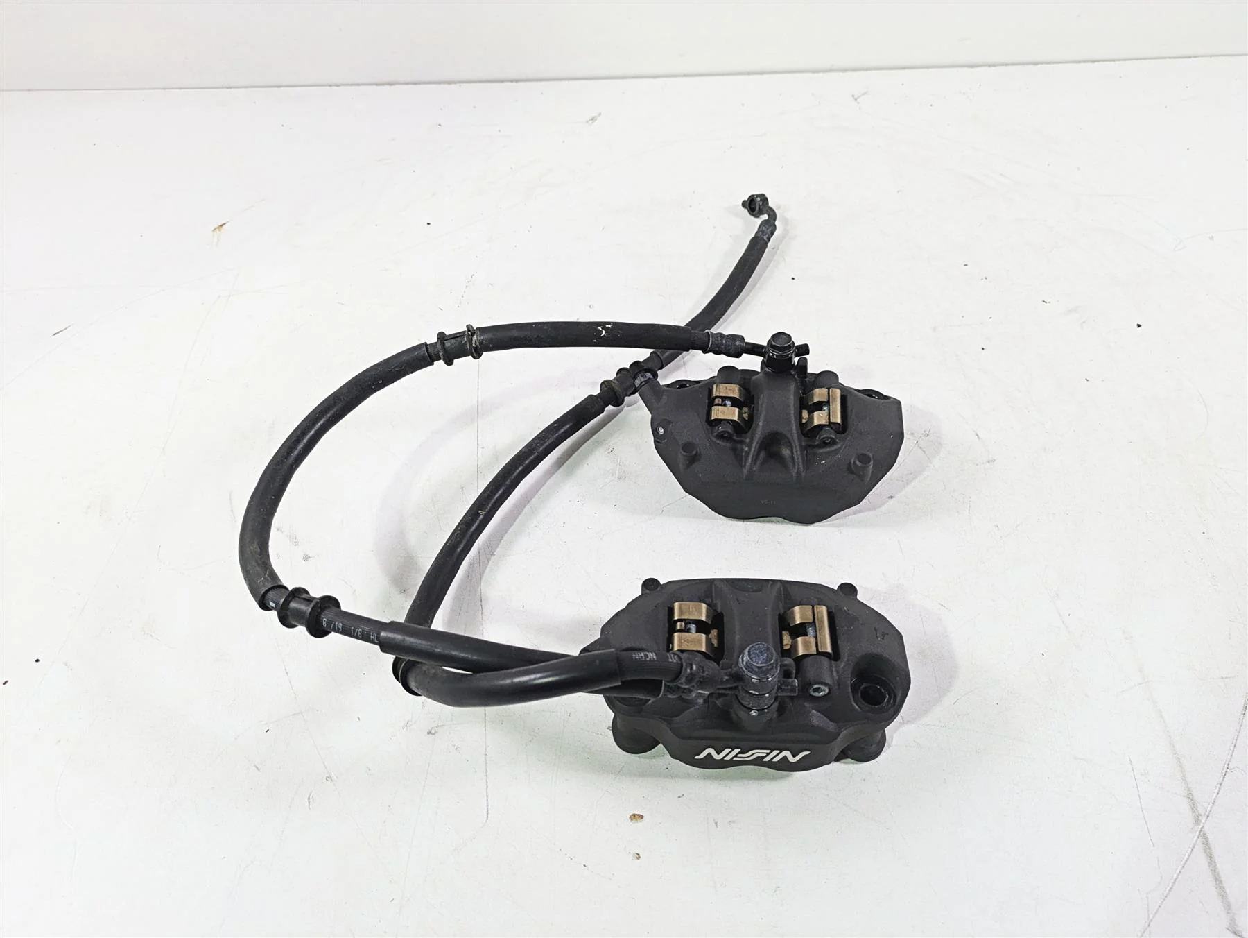 2020 Kawasaki ZX6R Ninja Front Brake Caliper Set Nissin 108mm 43080-0111-DJ