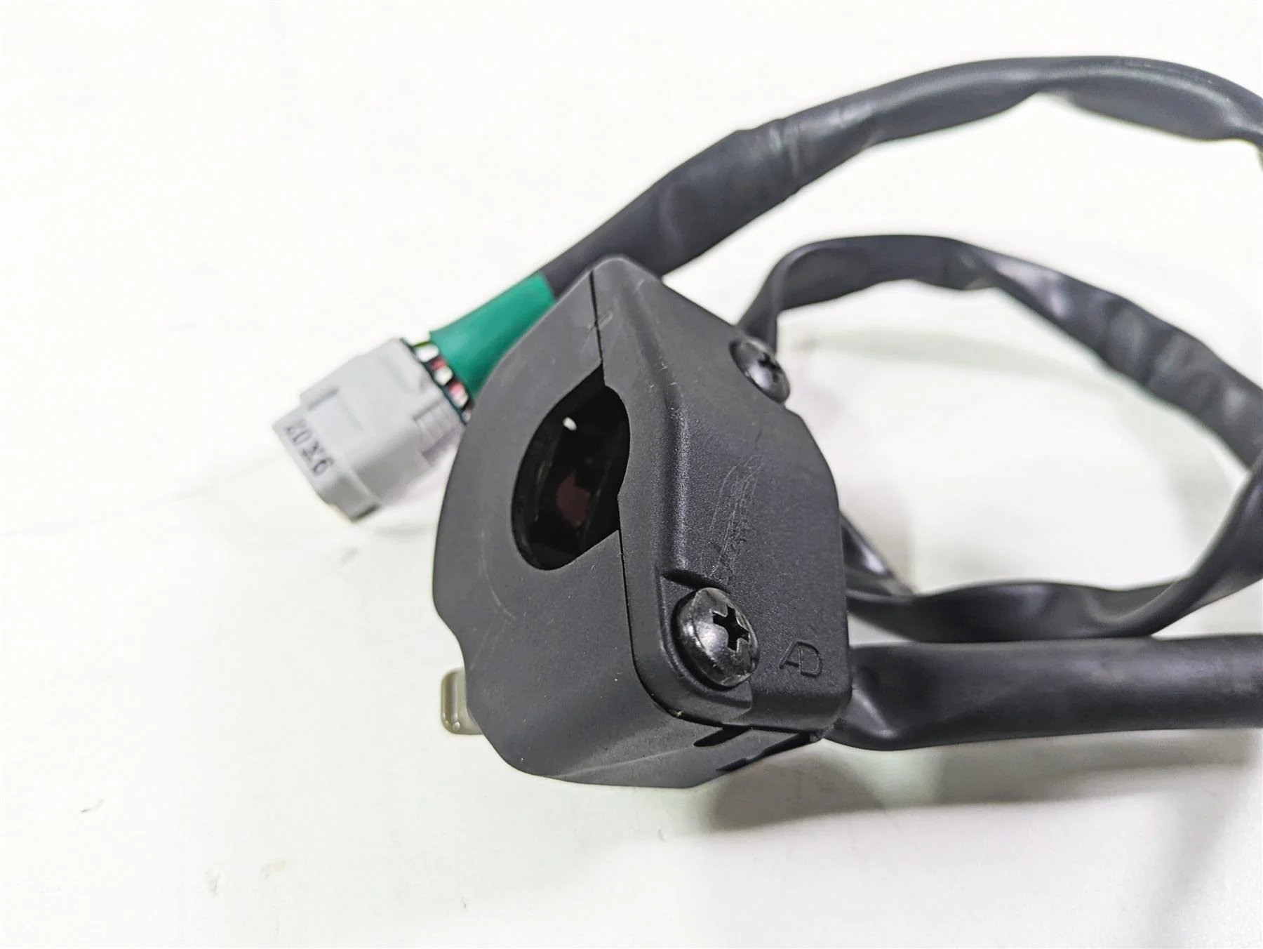 2020 Kawasaki ZX6R Ninja Right Hand Start Stop Kill Control Switch 46091-0421 - Image 10