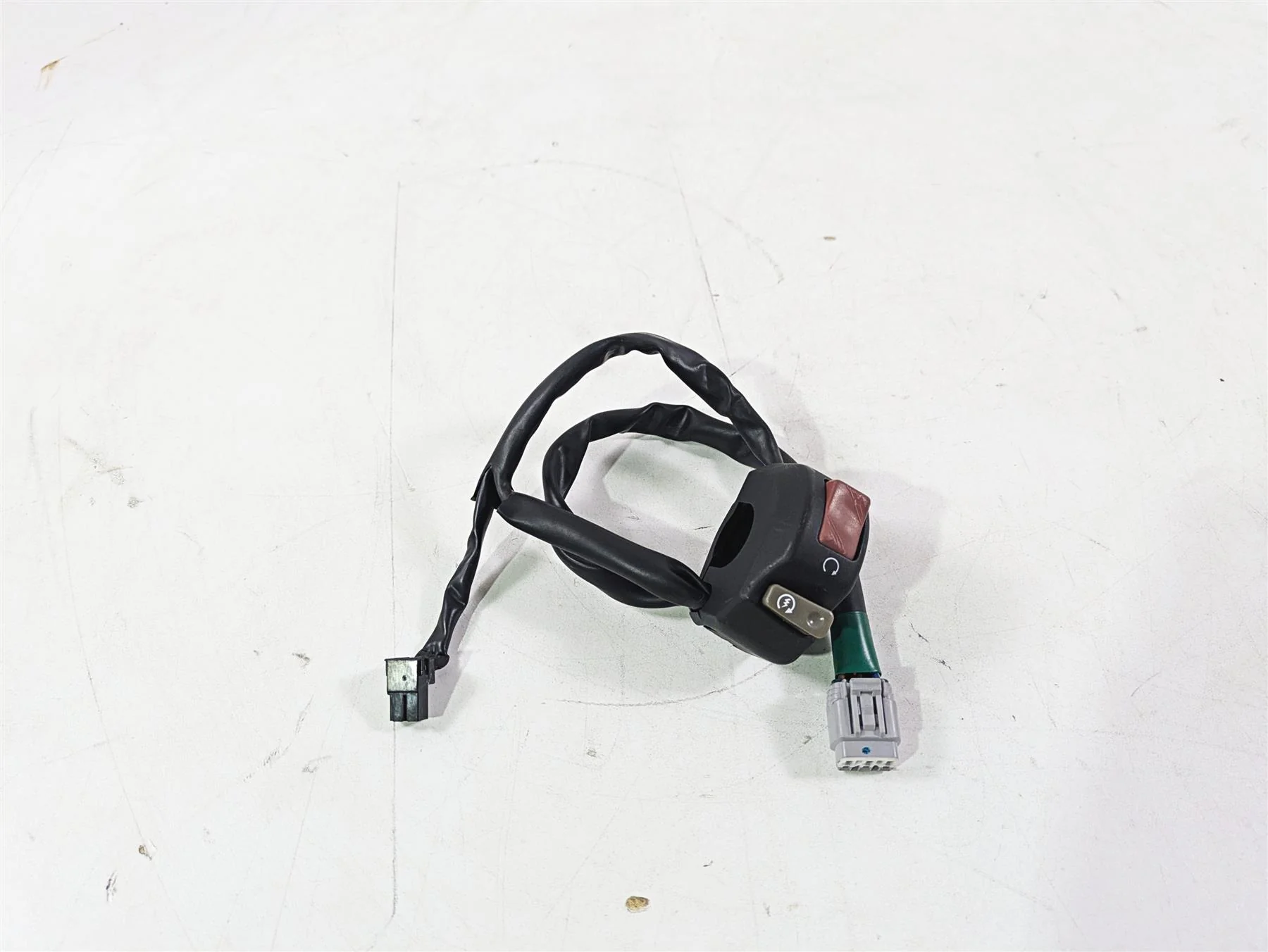 2020 Kawasaki ZX6R Ninja Right Hand Start Stop Kill Control Switch 46091-0421 - Image 12