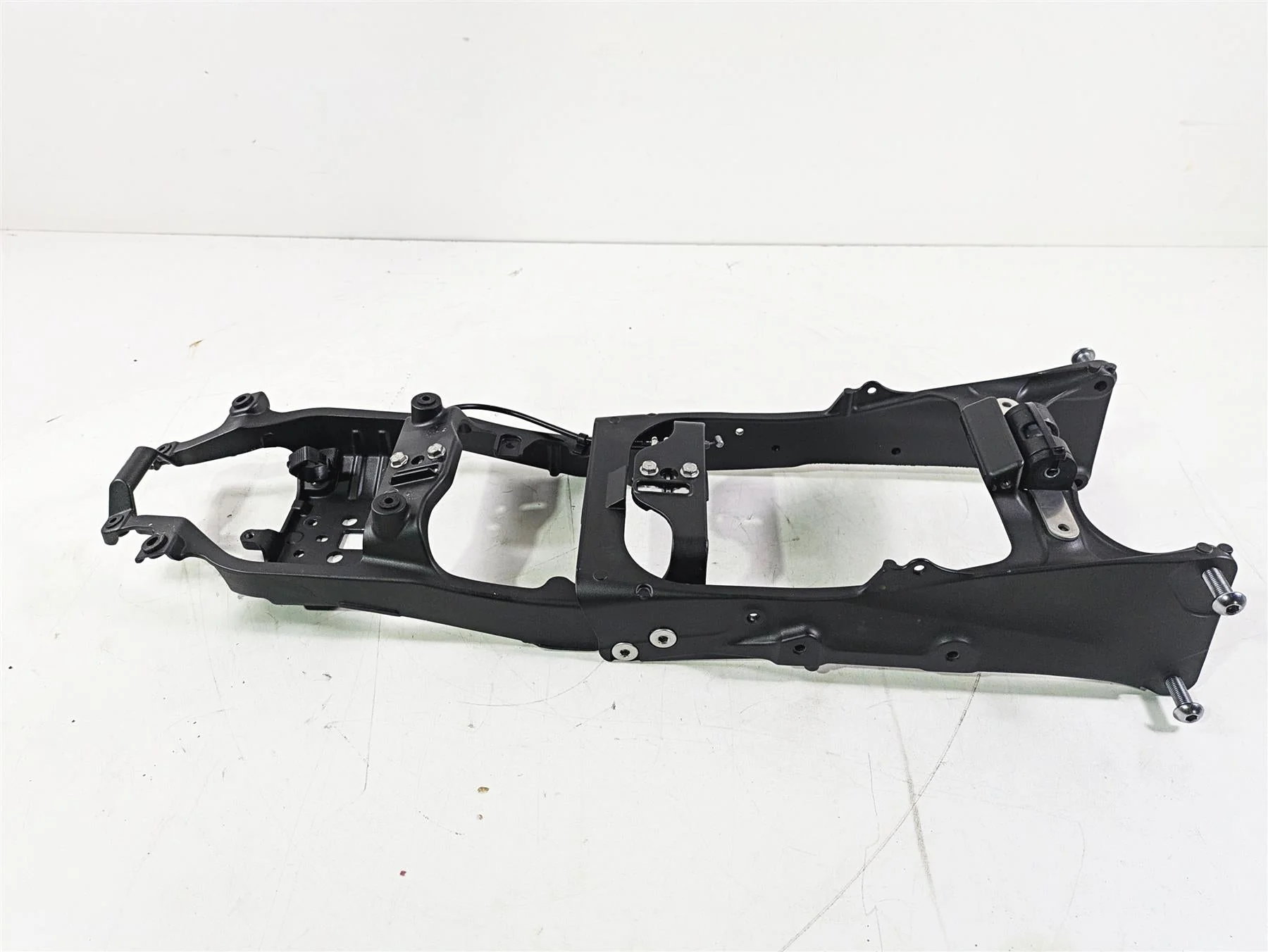 2020 Kawasaki ZX6R Ninja Straight Rear Sub Frame Subframe 32160-0399 - Image 3