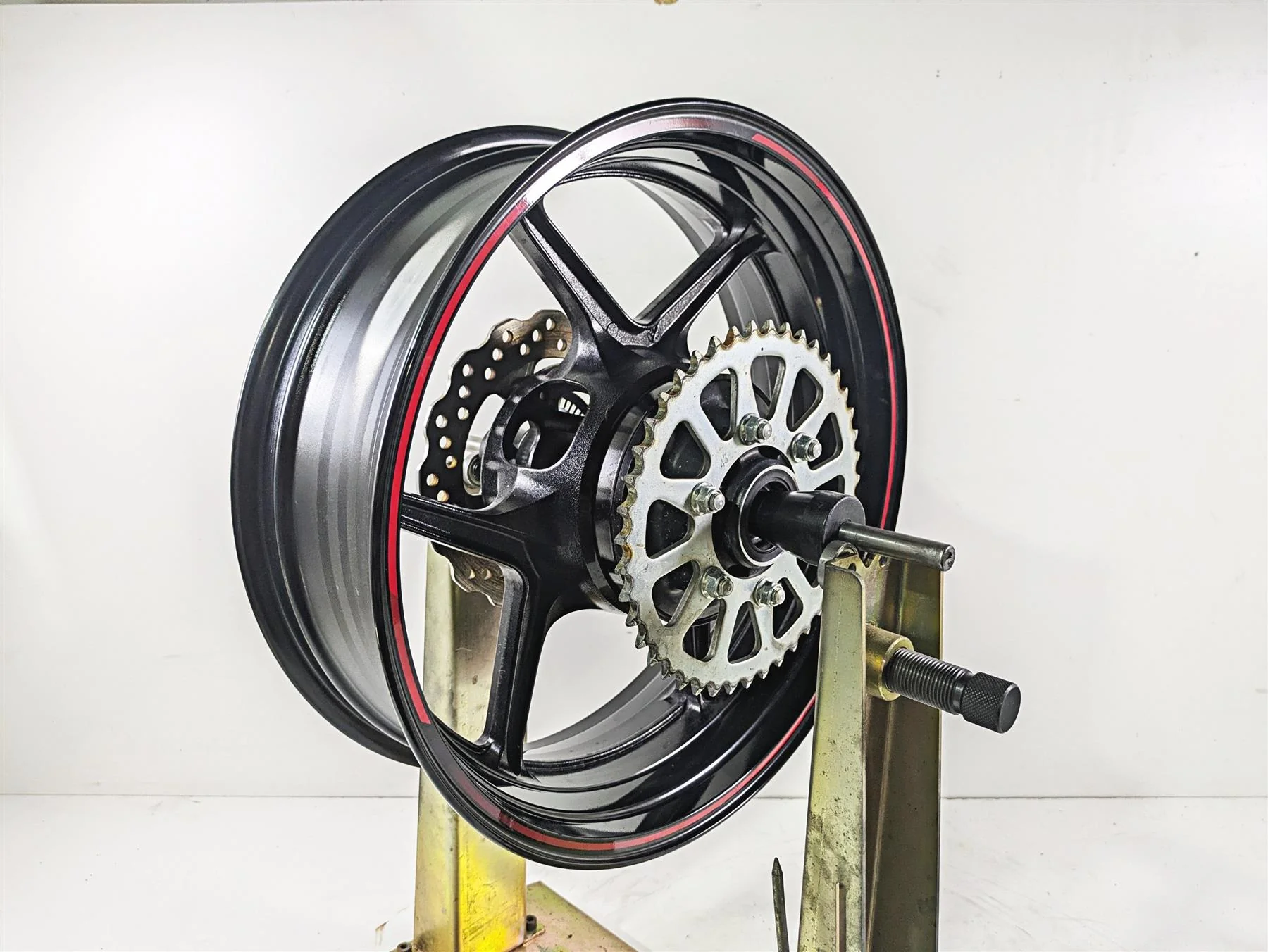 2020 Kawasaki ZX6R Ninja Straight Rear Wheel Rim 17x5.5 41073-0729-18F