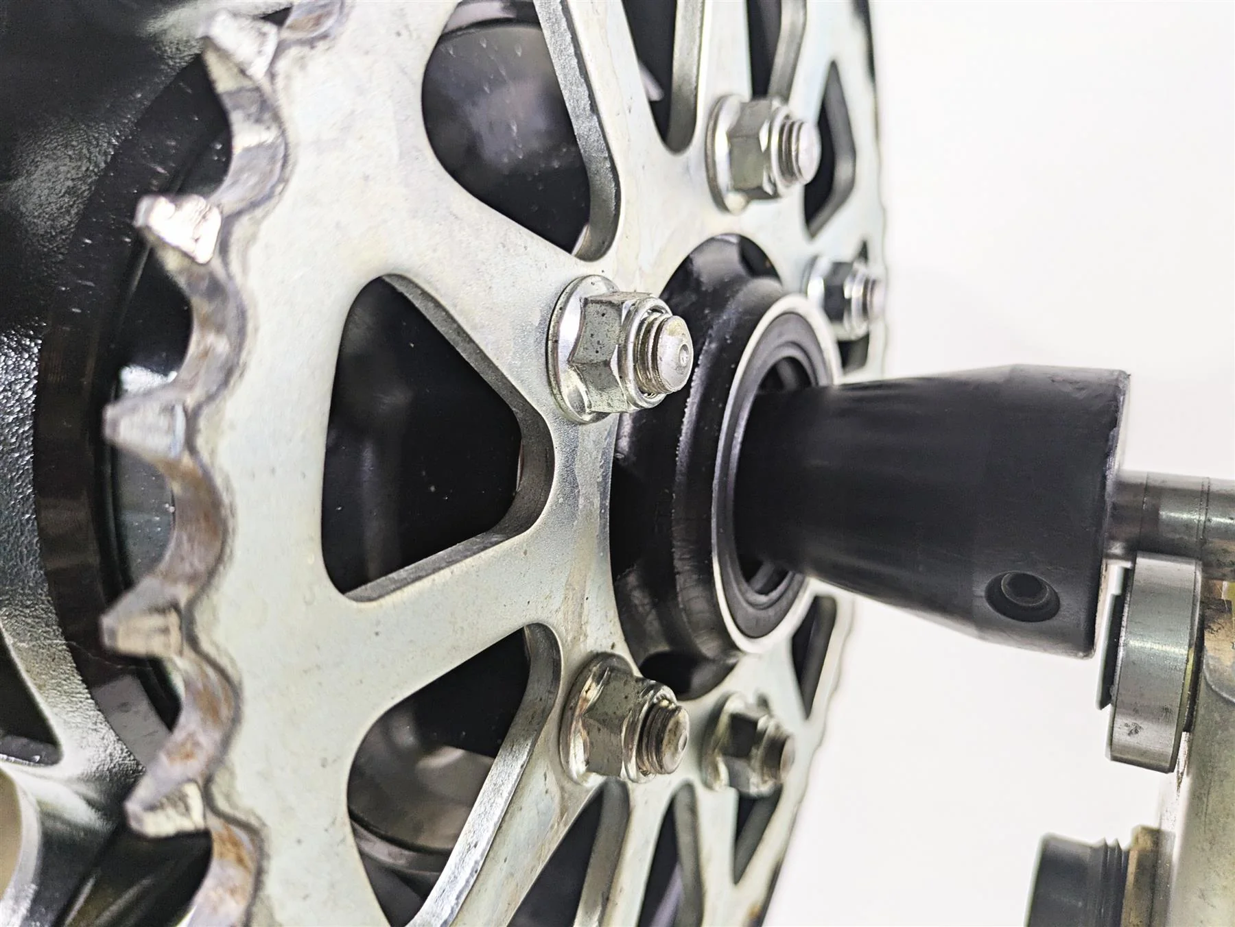 2020 Kawasaki ZX6R Ninja Straight Rear Wheel Rim 17x5.5 41073-0729-18F - Image 9
