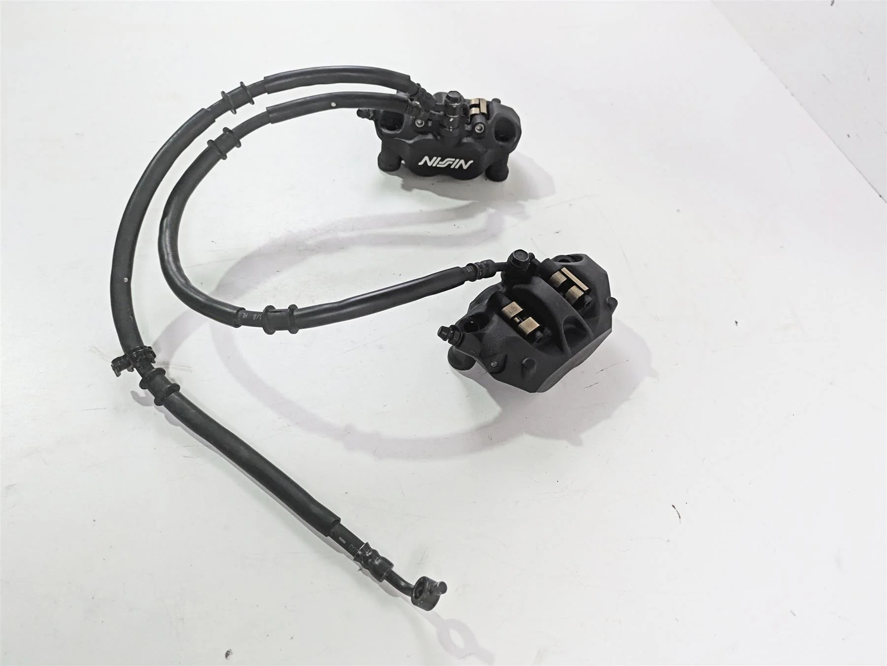 2020 Kawasaki ZX6R ZX636 Ninja Front Brake Caliper Set 108mm 43080-0111-DJ - Image 2