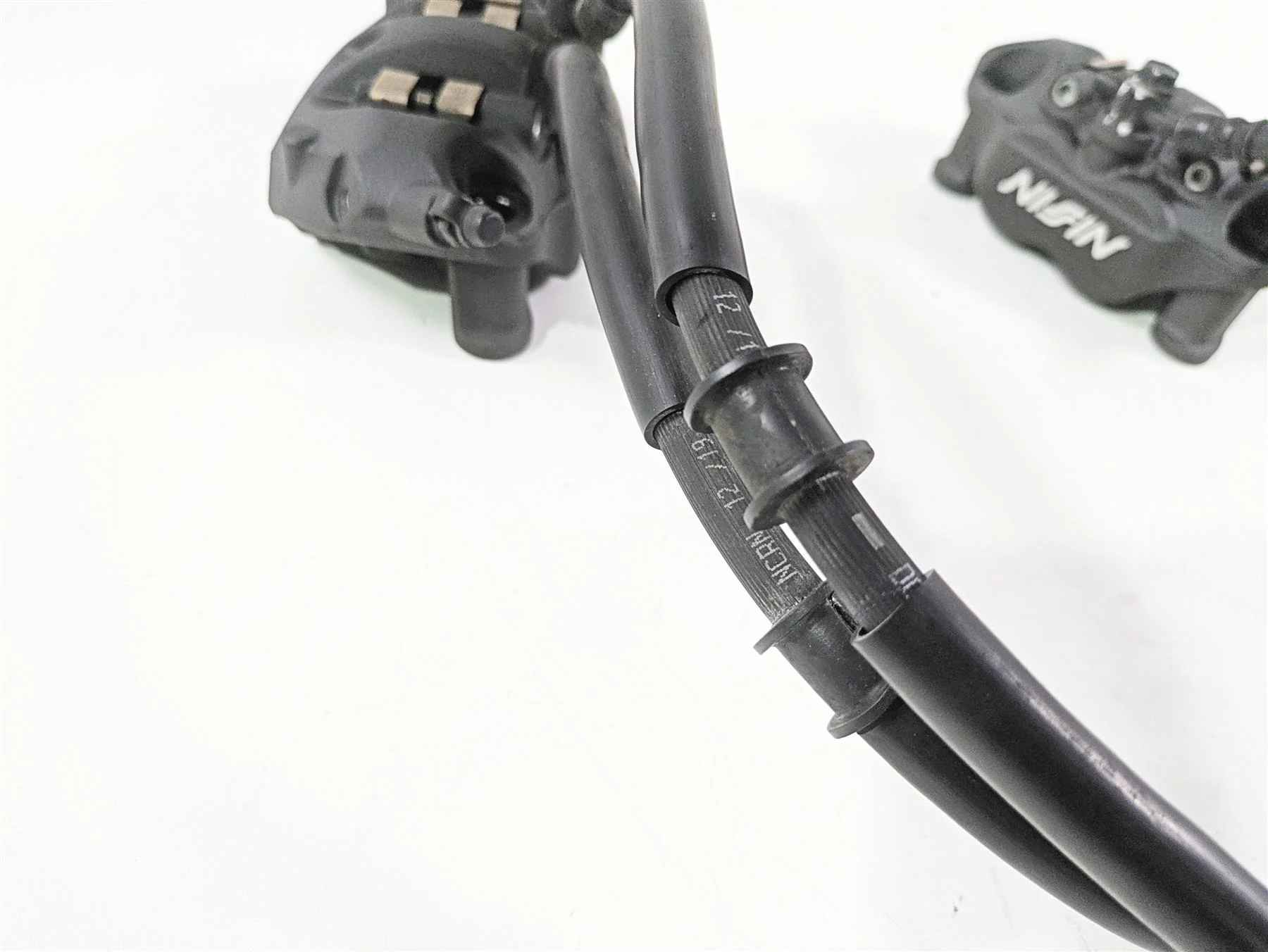 2020 Kawasaki ZX6R ZX636 Ninja Front Brake Caliper Set 108mm 43080-0111-DJ - Image 8