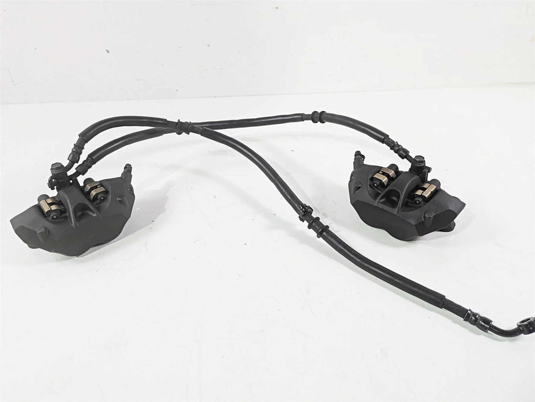 2020 Kawasaki ZX6R ZX636 Ninja Front Brake Caliper Set 108mm 43080-0111-DJ - Image 9