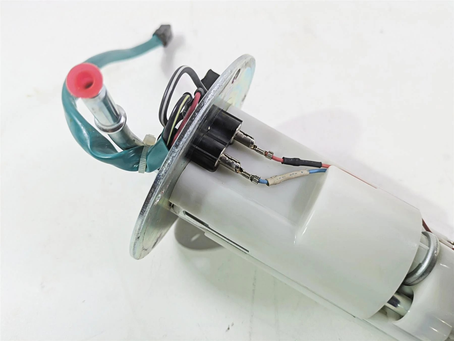 2020 Kawasaki ZX6R ZX636 Ninja Fuel Gas Petrol Pump - Tested 49040-0779 - Image 9