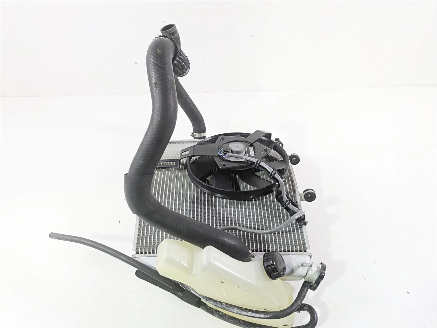 2020 Kawasaki ZX6R ZX636 Ninja Radiator Fan Reservoir Hoses Set 39060-0708 - Image 2
