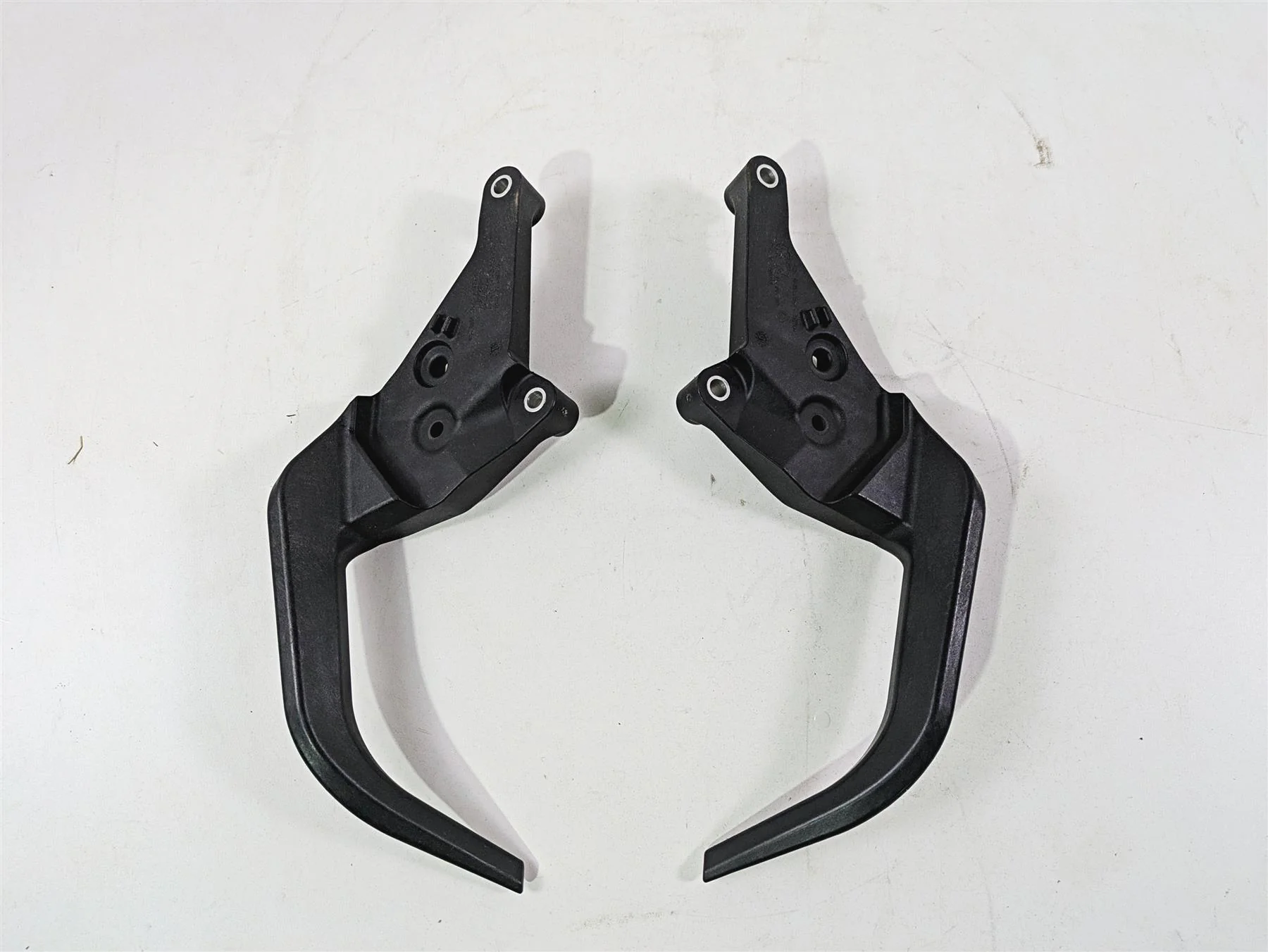 2020 KTM 1290 Super Adventure R Passenger Grab Handle Set 6031200920030 - Image 4