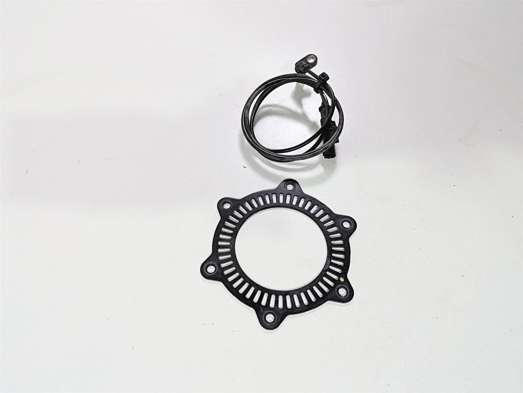 2020 KTM 1290 Super Adventure R Rear Abs Brake Wheel Speed Sensor 76042125000 - Image 2
