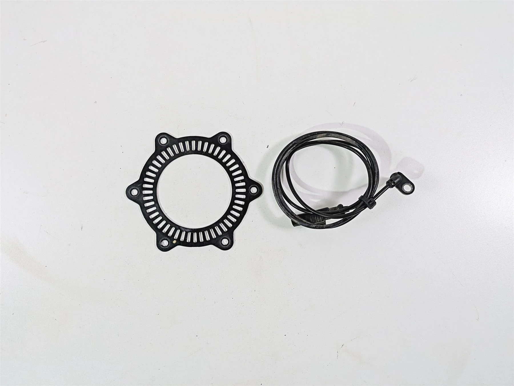 2020 KTM 1290 Super Adventure R Rear Abs Brake Wheel Speed Sensor 76042125000 - Image 4