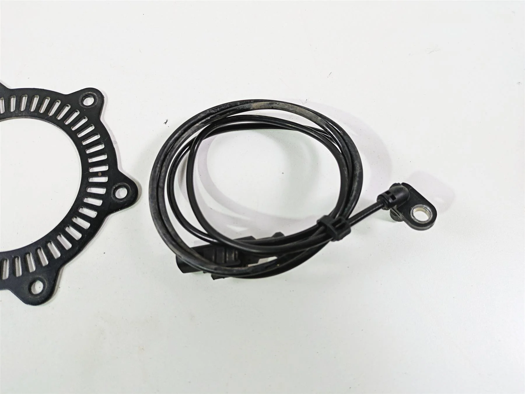 2020 KTM 1290 Super Adventure R Rear Abs Brake Wheel Speed Sensor 76042125000 - Image 5