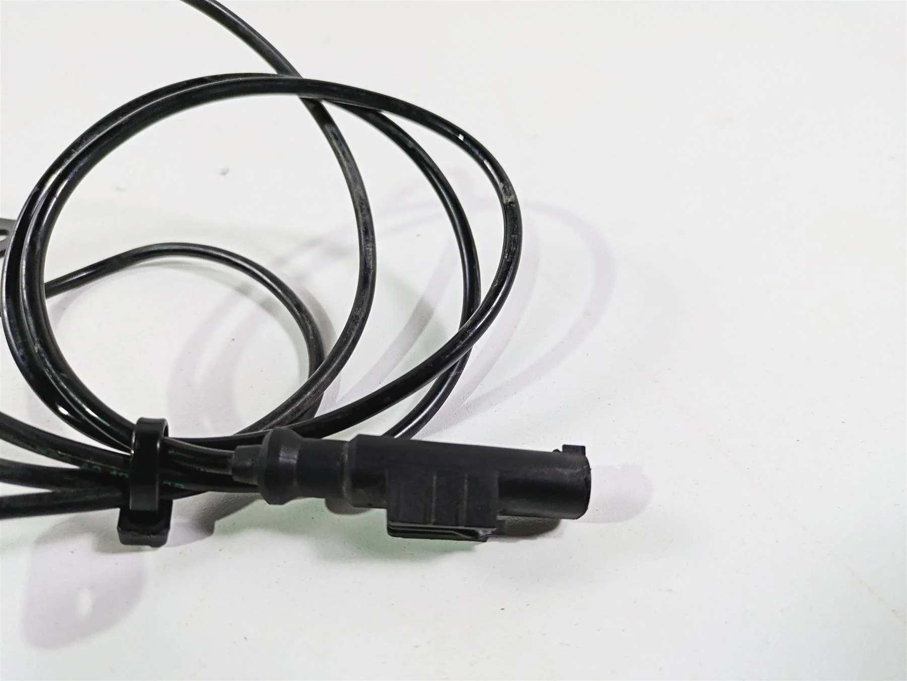 2020 KTM 1290 Super Adventure R Rear Abs Brake Wheel Speed Sensor 76042125000 - Image 9