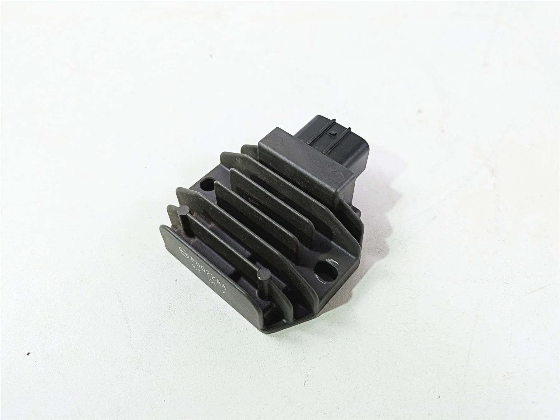 2020 KTM 1290 Super Adventure R Rectifier Voltage Regulator 60311034000 FH022AA - Image 10