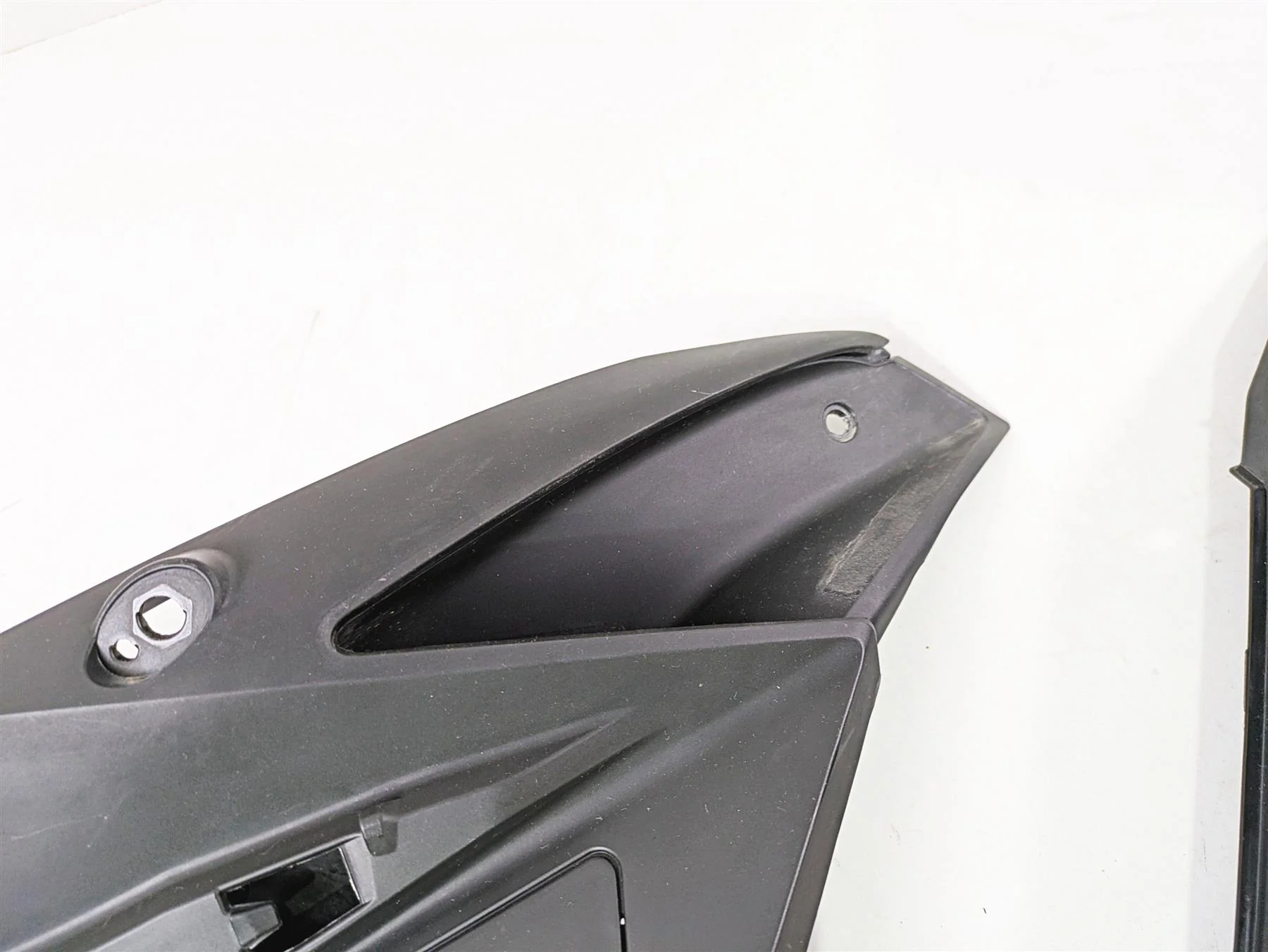 2020 KTM 1290 Super Adventure R Right Tank Fairing Cover Set 60708051000 - Image 7