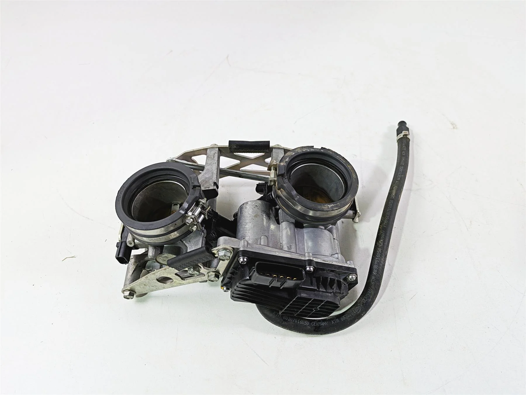 2020 KTM 1290 Super Adventure R Throttle Body Fuel Injection Keihin 60341001000 - Image 3