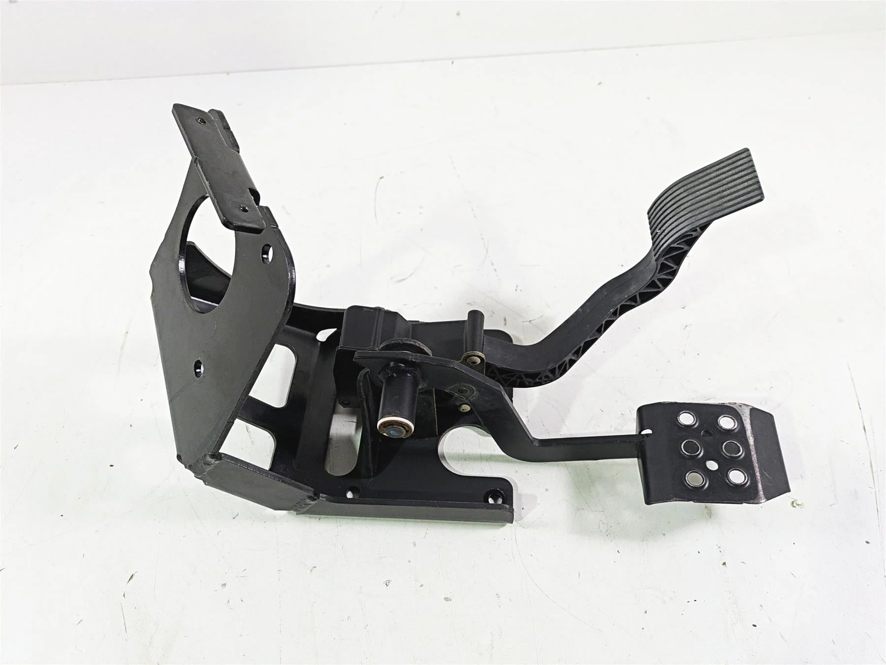 2020 Polaris General 1000 EPS Accelerator & Brake Pedal 4015711 1021765