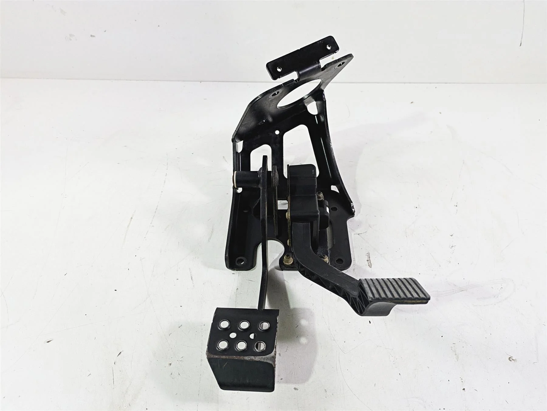 2020 Polaris General 1000 EPS Accelerator & Brake Pedal 4015711 1021765 - Image 10
