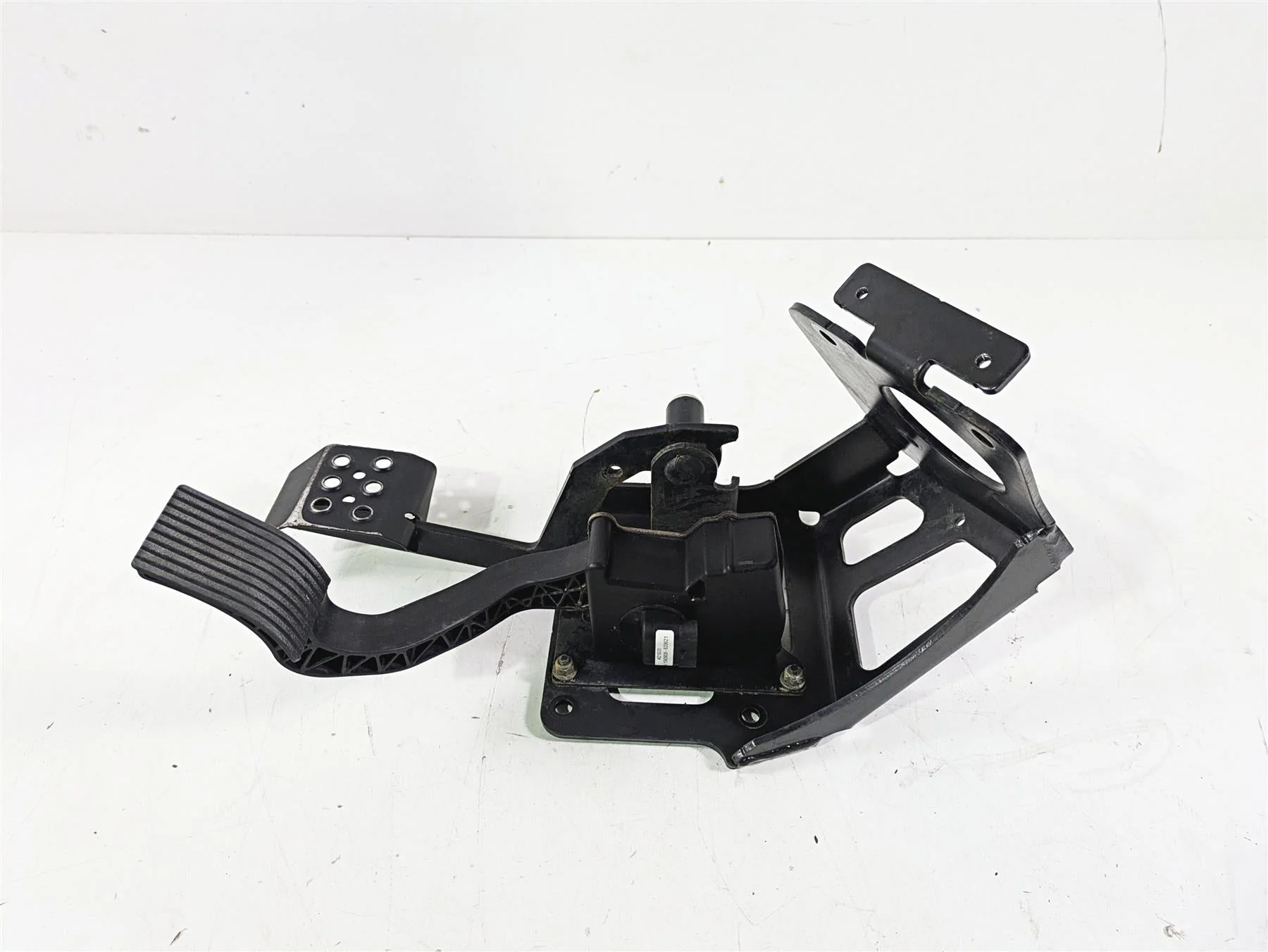 2020 Polaris General 1000 EPS Accelerator & Brake Pedal 4015711 1021765 - Image 11