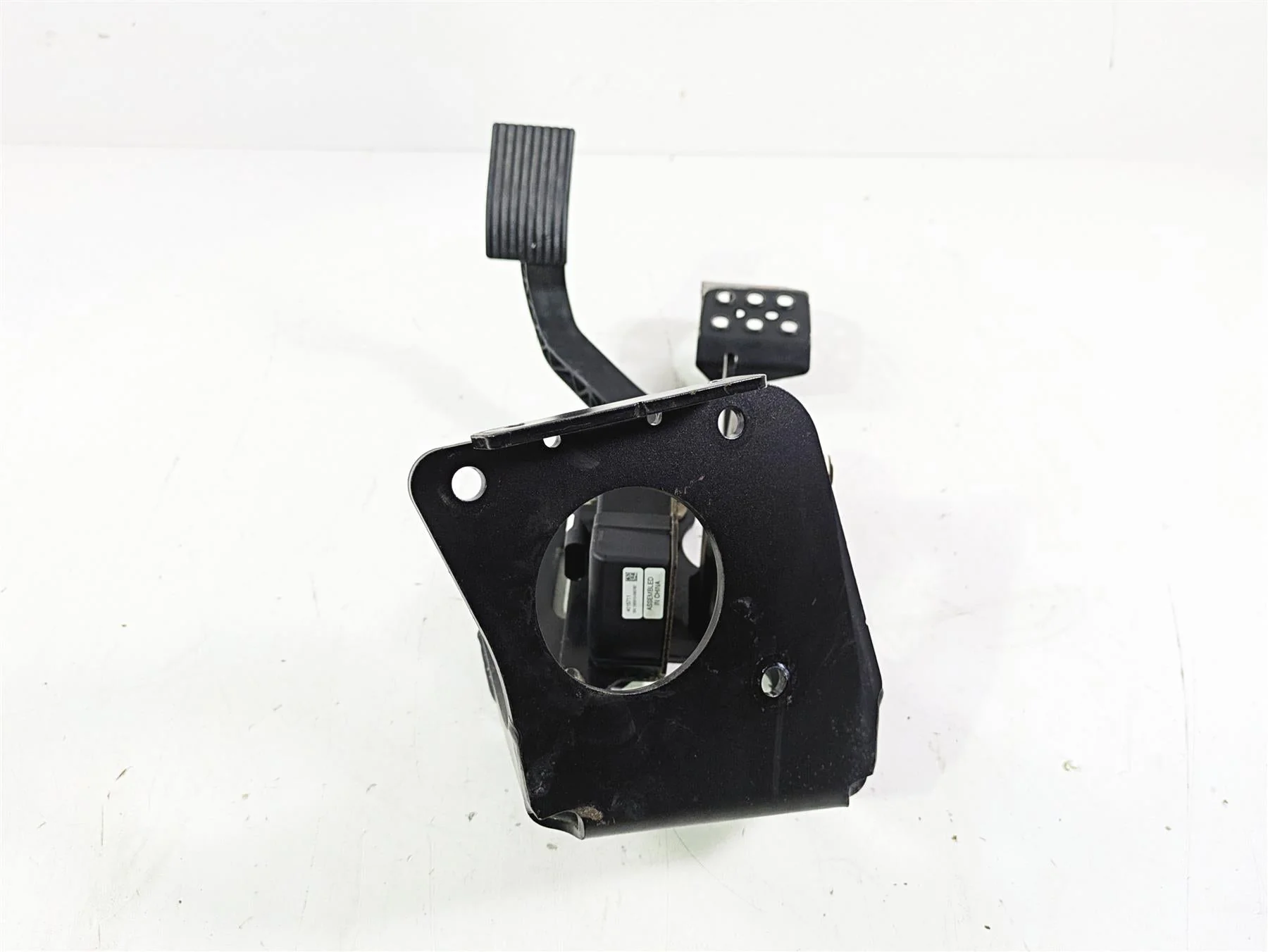 2020 Polaris General 1000 EPS Accelerator & Brake Pedal 4015711 1021765 - Image 12
