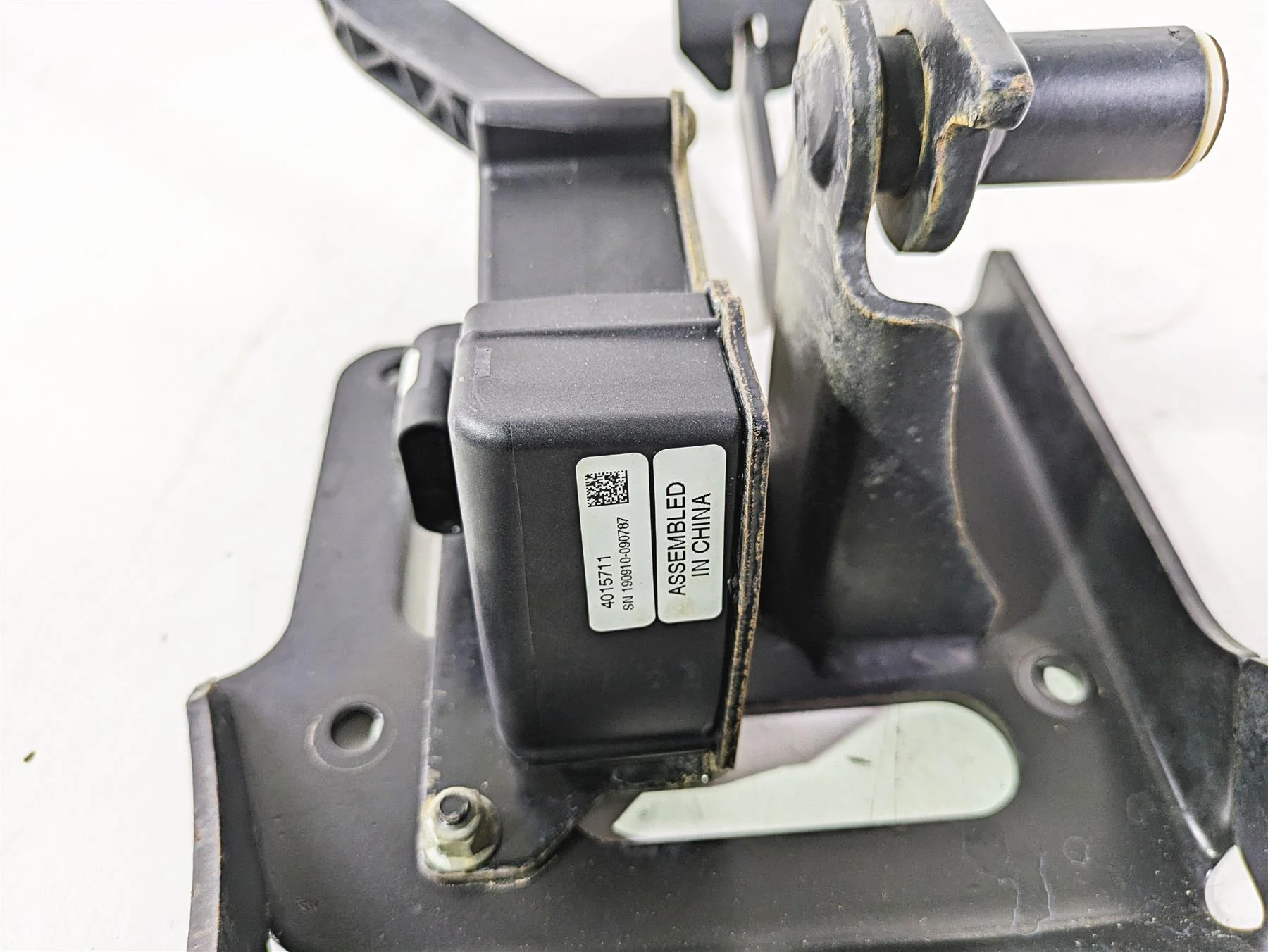 2020 Polaris General 1000 EPS Accelerator & Brake Pedal 4015711 1021765 - Image 7
