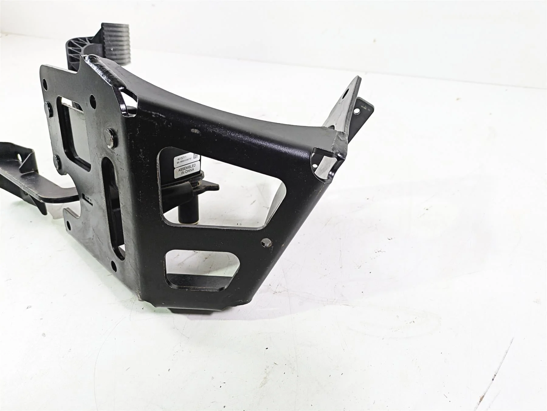 2020 Polaris General 1000 EPS Accelerator & Brake Pedal 4015711 1021765 - Image 9