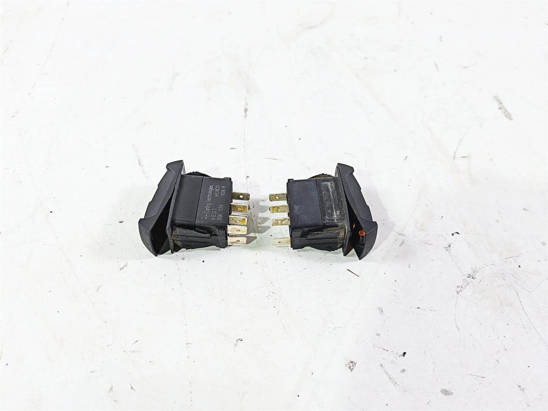 2020 Polaris General 1000 EPS Awd & Light Switch Set 4014069 4014611 - Image 7