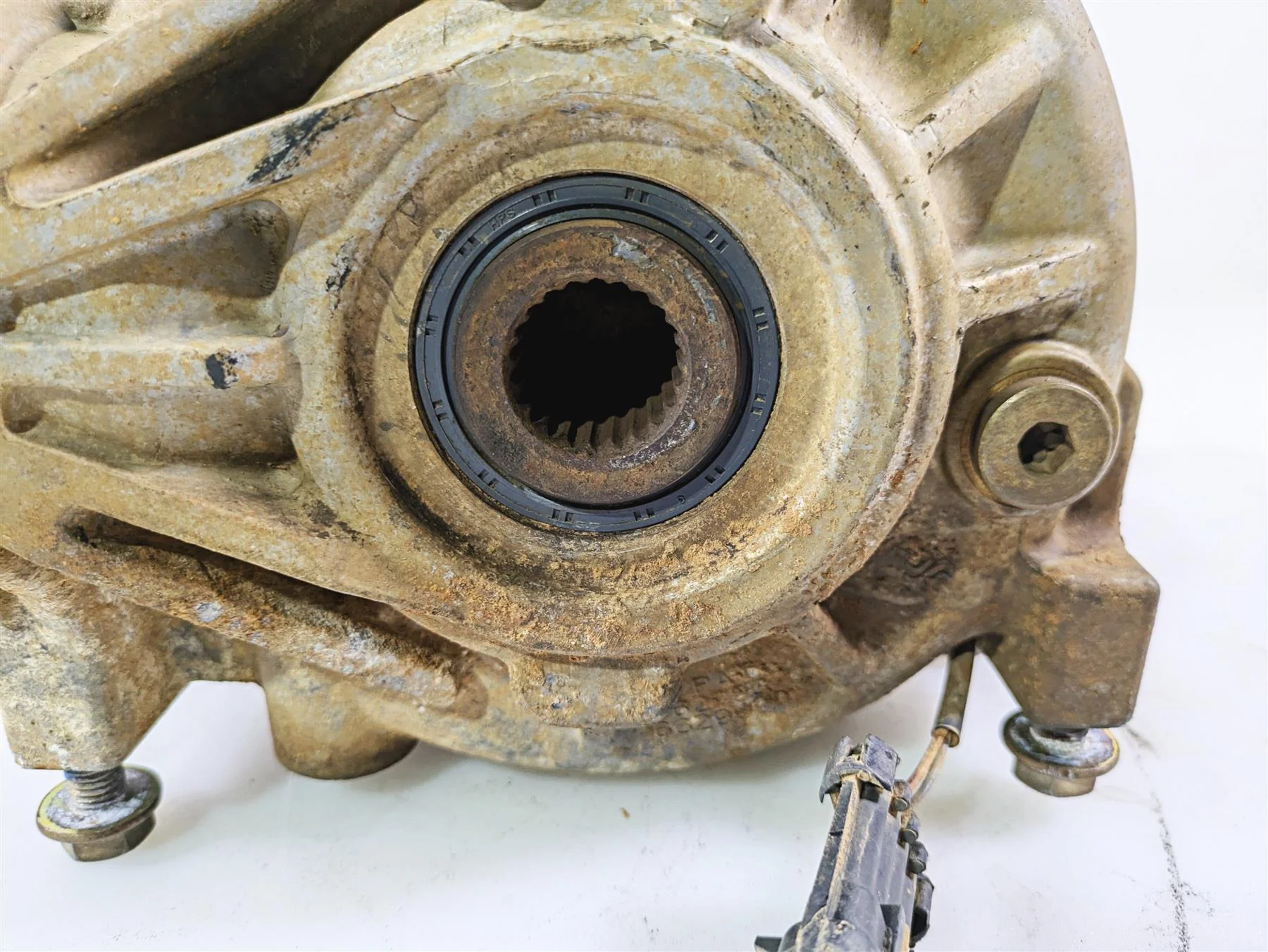 2020 Polaris General 1000 EPS Front Differential Gear Box 4K 1334178 1334625 - Image 6
