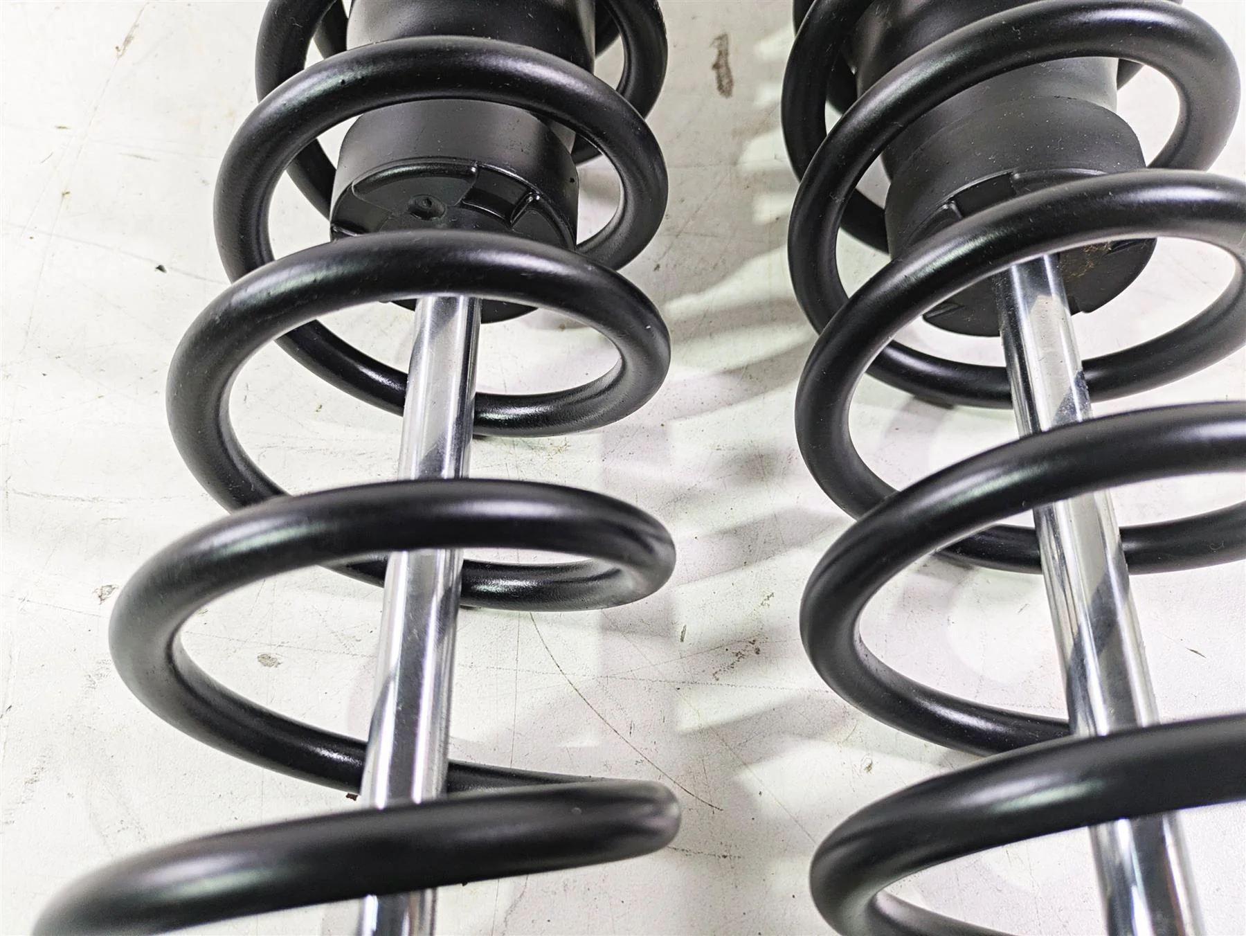 2020 Polaris General 1000 EPS Front Left Right Shock Damper Set 7044629 - Image 5