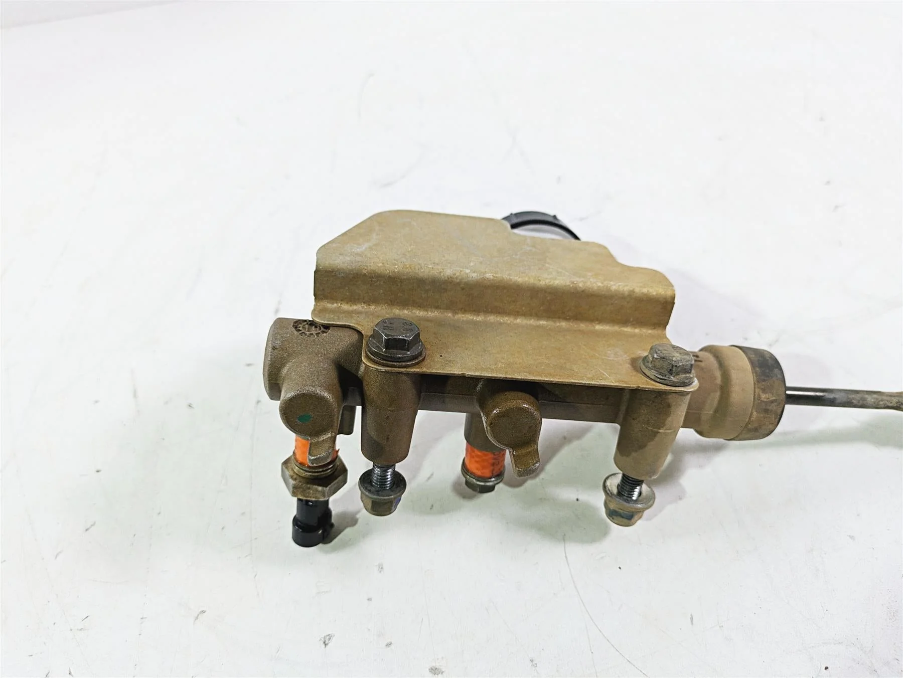2020 Polaris General 1000 EPS Hayess Main Brake Master Cylinder 1911982 - Image 9