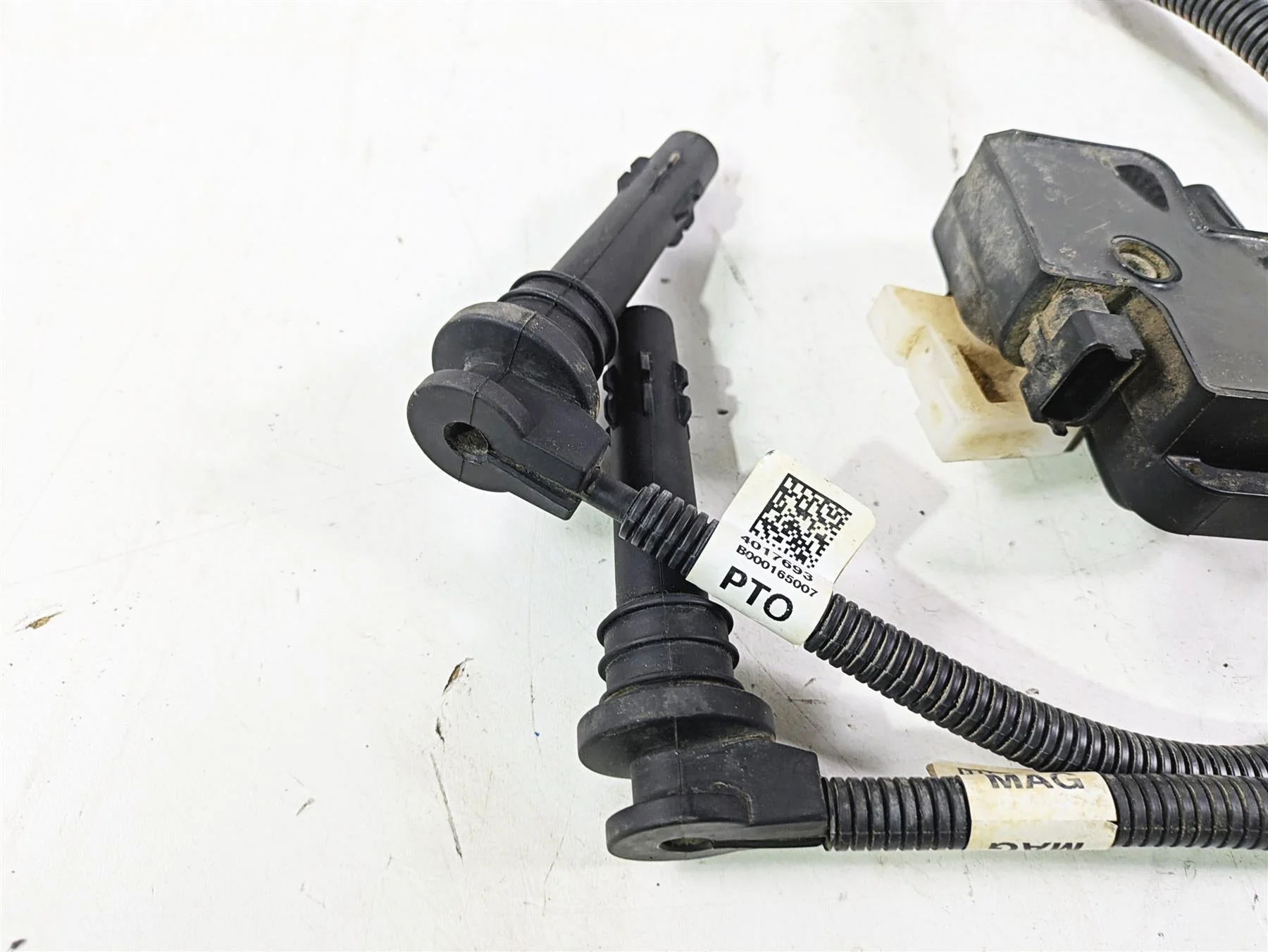 2020 Polaris General 1000 EPS Ignition Coils 4010425 2876049 - Image 7
