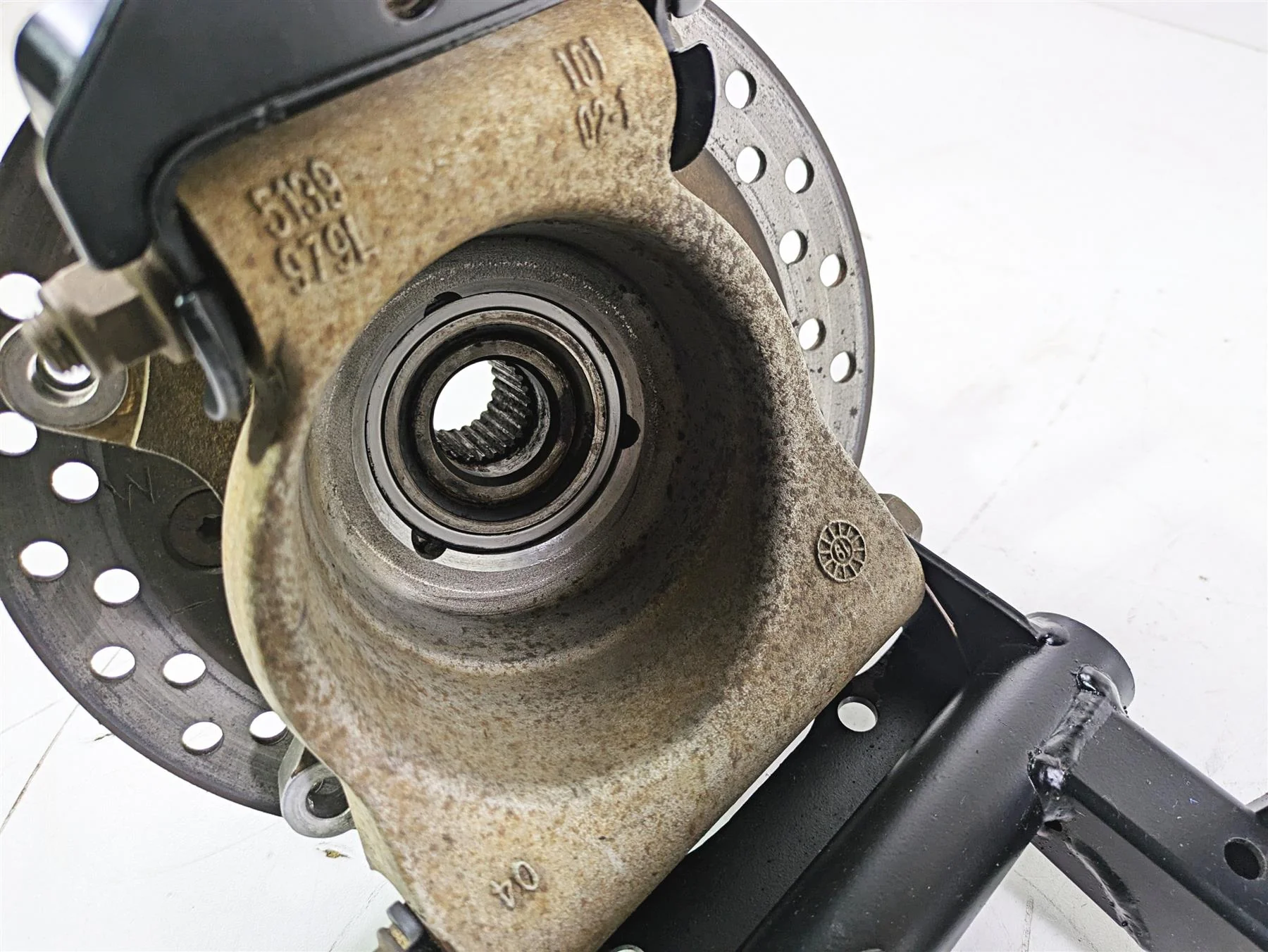 2020 Polaris General 1000 EPS Rear Left Knee Assembly 1021414 1021412 5139979 - Image 9