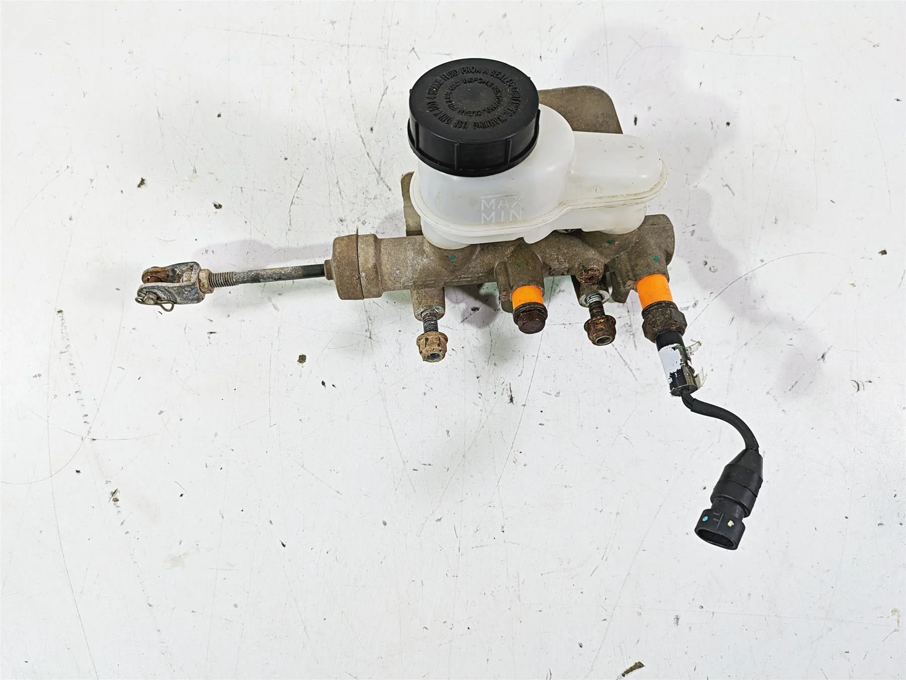 2020 Polaris RZR 900 S  Main Brake Master Cylinder Hayes 1911982 - Image 10