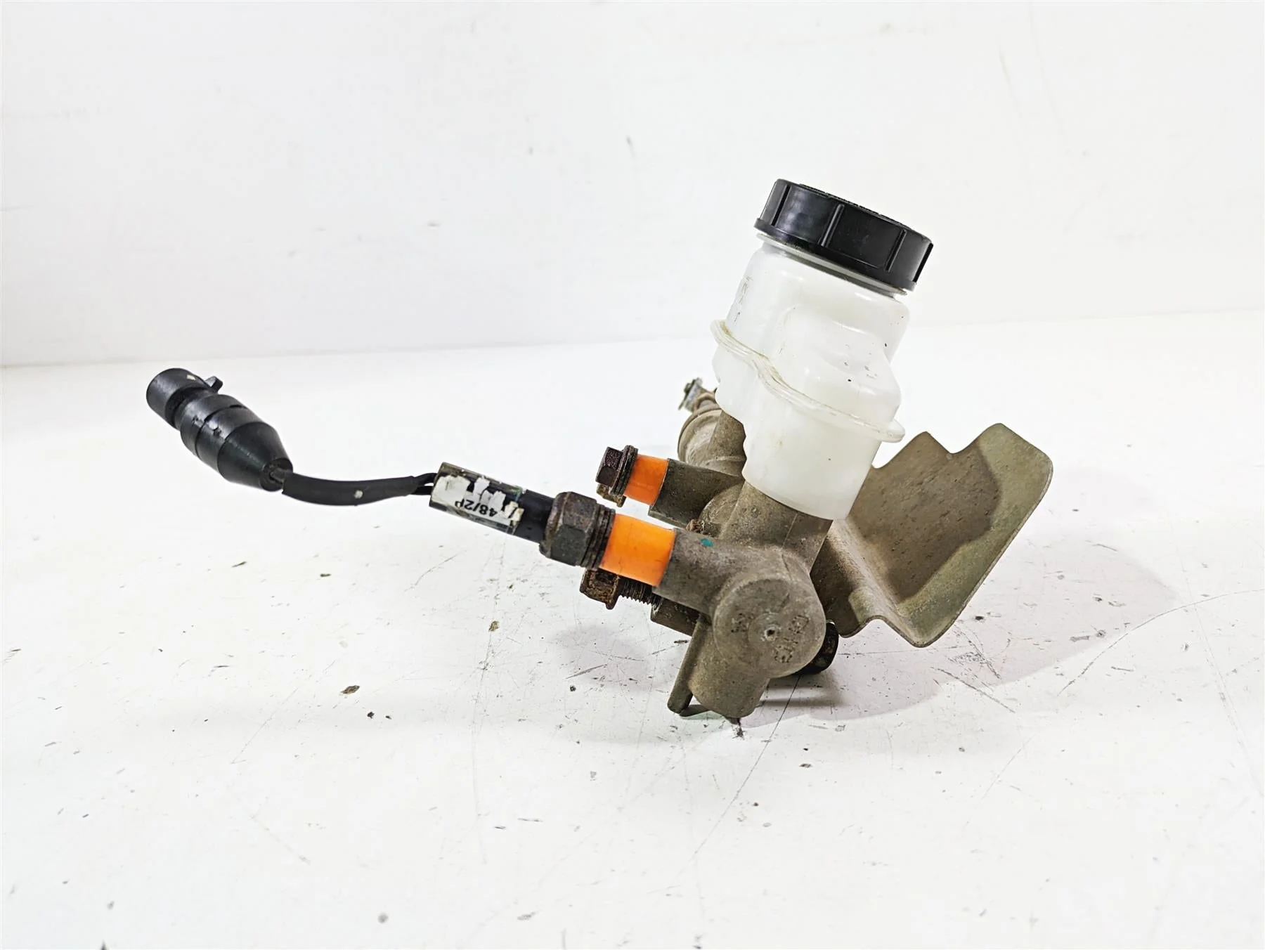 2020 Polaris RZR 900 S  Main Brake Master Cylinder Hayes 1911982 - Image 2