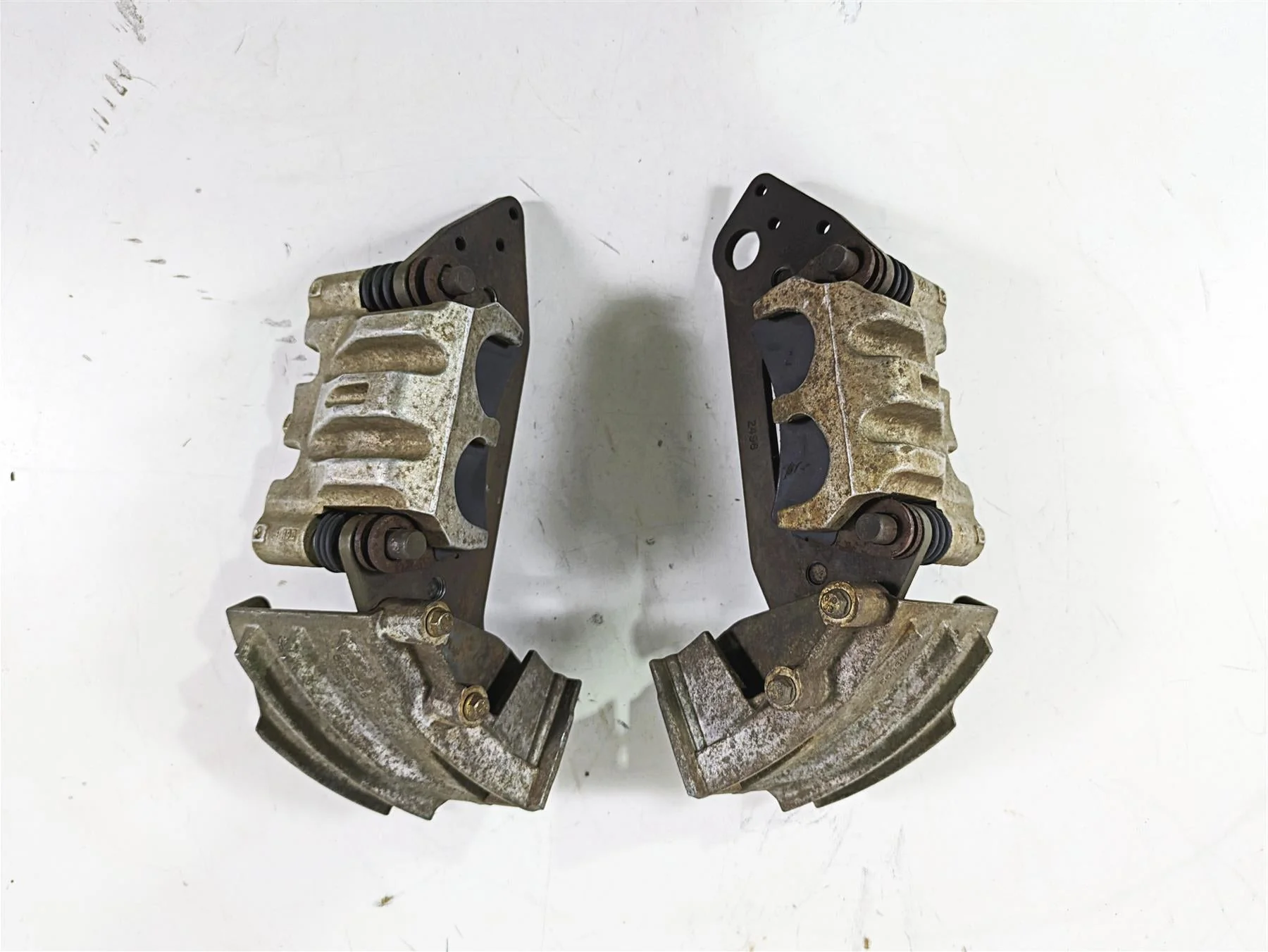 2020 Polaris RZR XP 1000 EPS Front Brake Caliper Set L 1912255 R 1912256 - Image 4