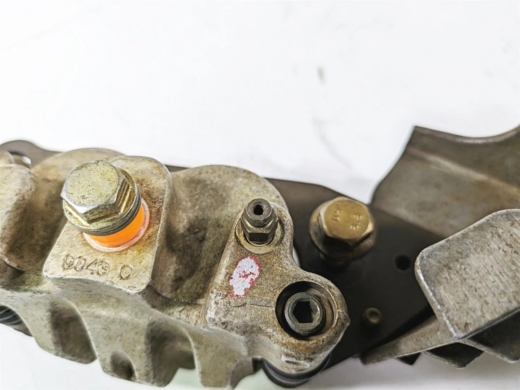 2020 Polaris RZR XP 1000 EPS Front Brake Caliper Set L 1912255 R 1912256 - Image 9