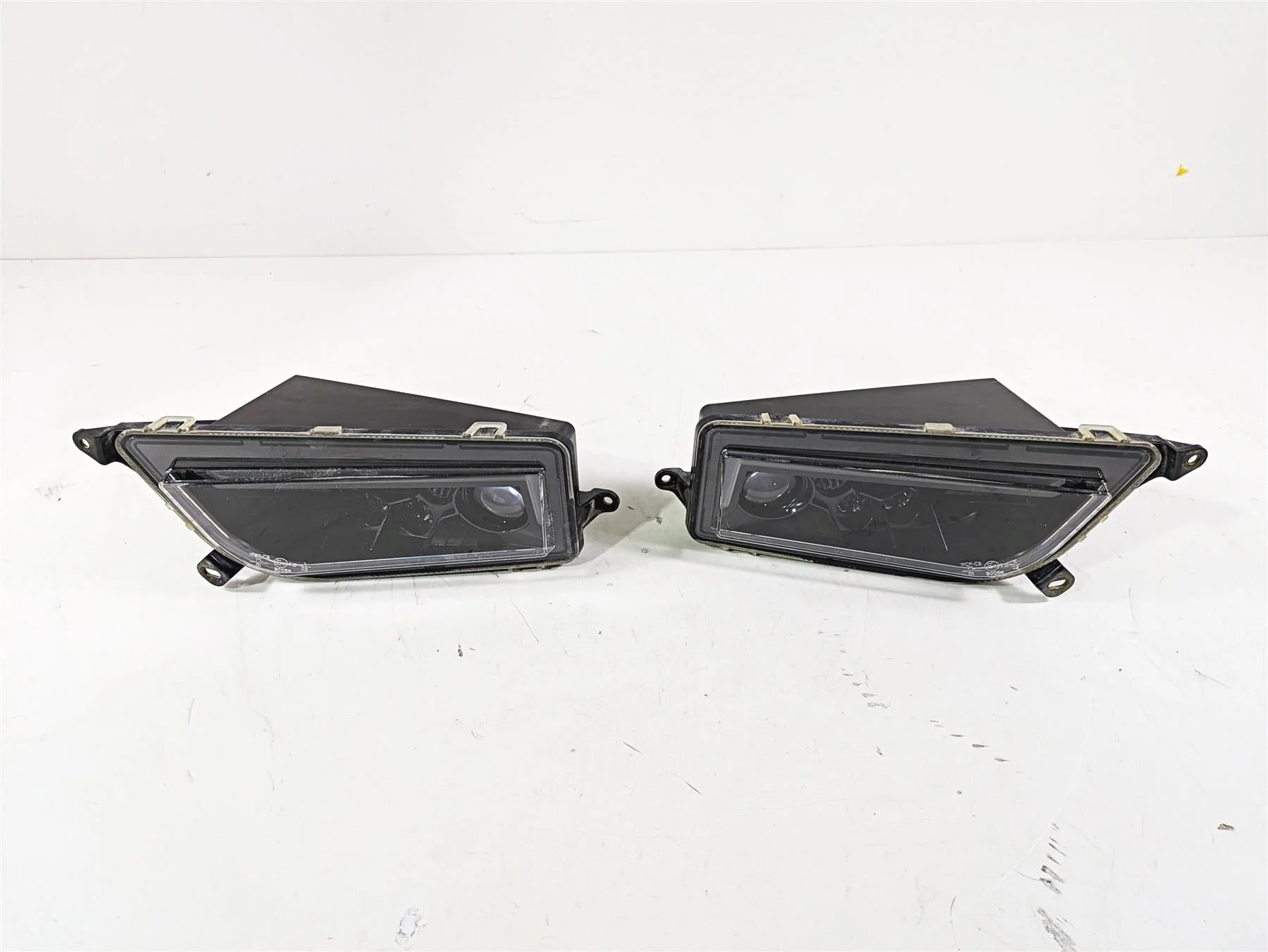 2020 Polaris RZR XP 1000 EPS Headlight Head Light Lamp Lens Set 2414735 2414736
