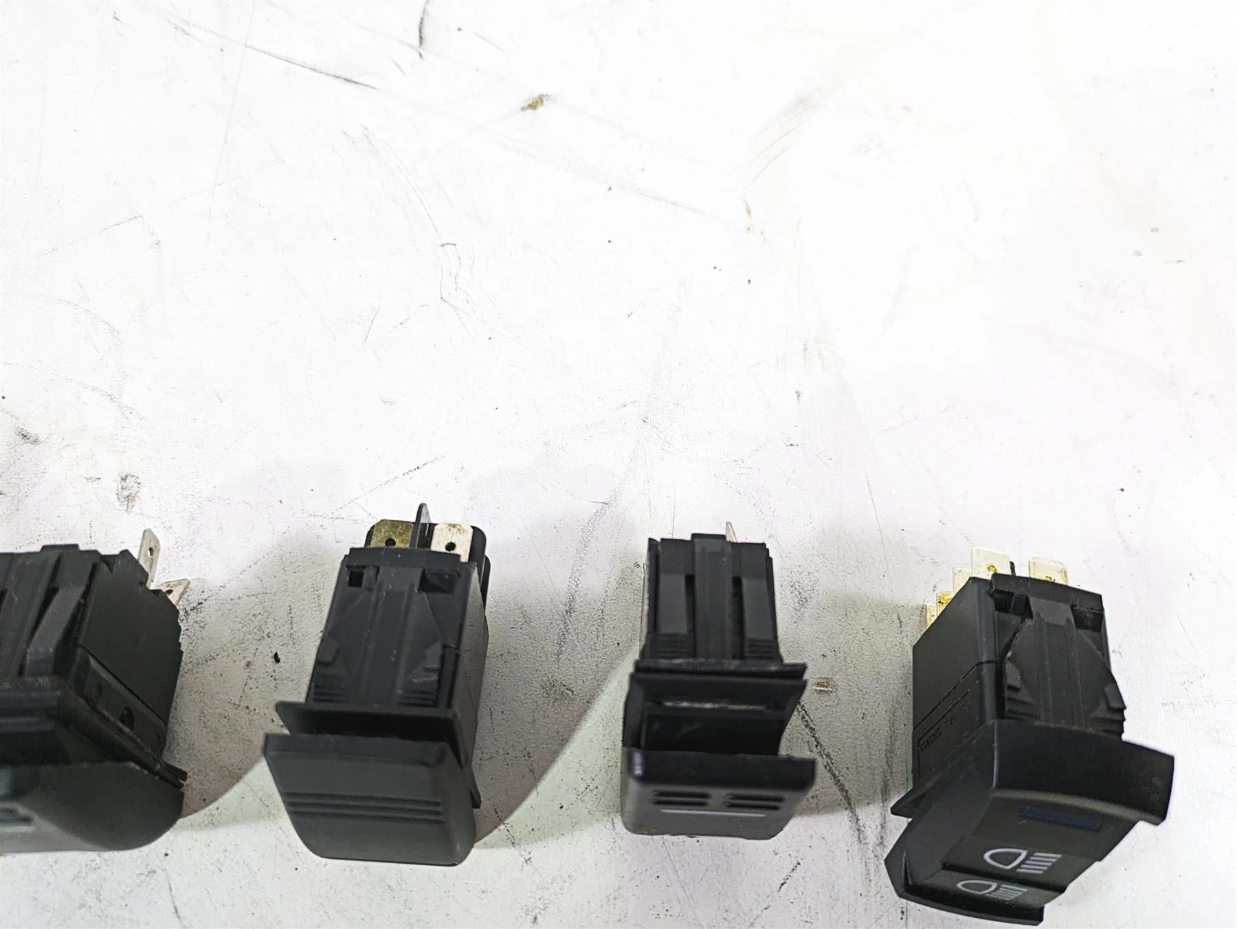 2020 Polaris RZR XP 1000 EPS Light Awd 4WD Switch Set  4014069 - Image 9