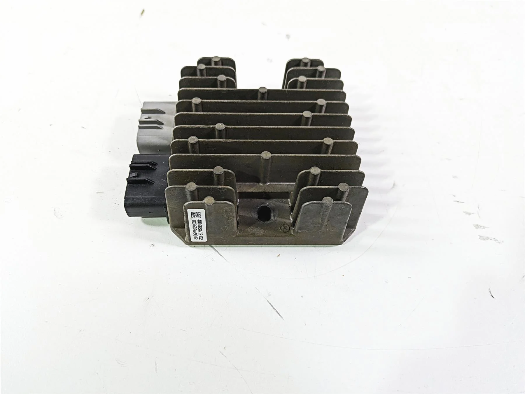 2020 Polaris RZR XP 1000 EPS Rectifier Voltage Regulator  4016868 - Image 2