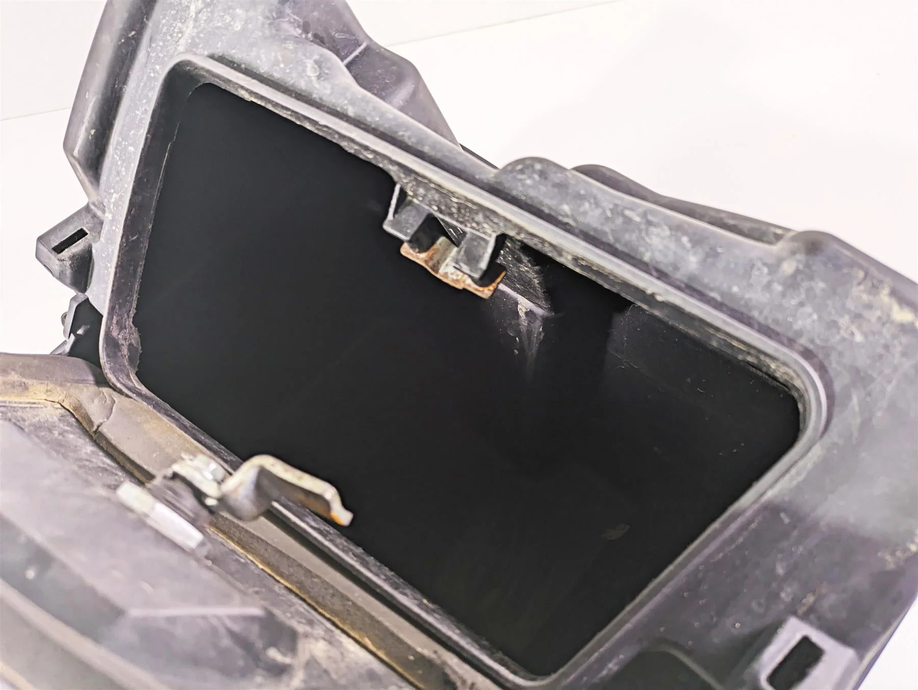 2020 Polaris RZR XP 1000 Turbo Plastic Compartment Storage Glove Box 5439796 - Image 11