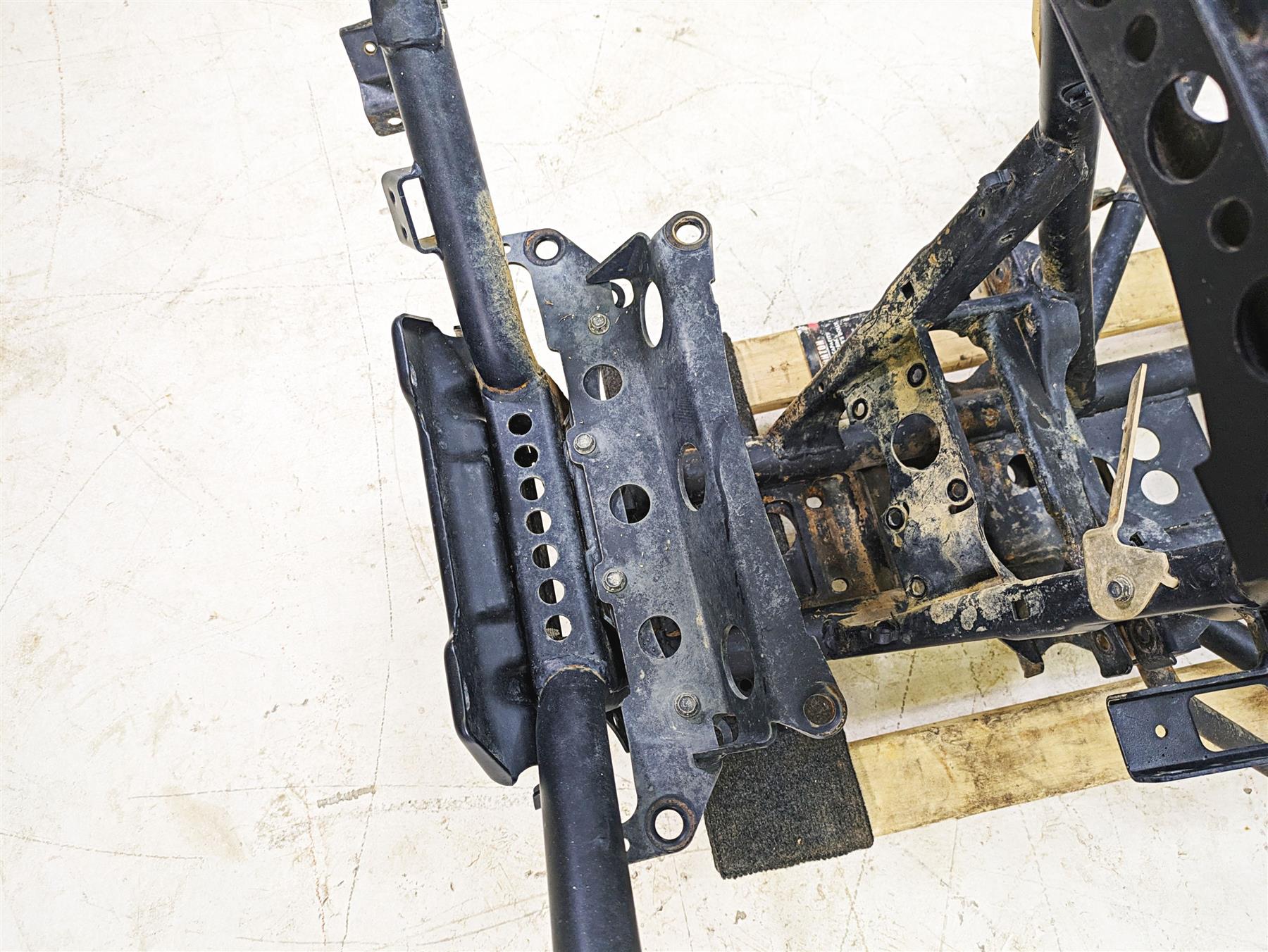 2020 Polaris RZR XP 1000 Turbo Straight Front Subframe Sub Frame Chassis 1024369